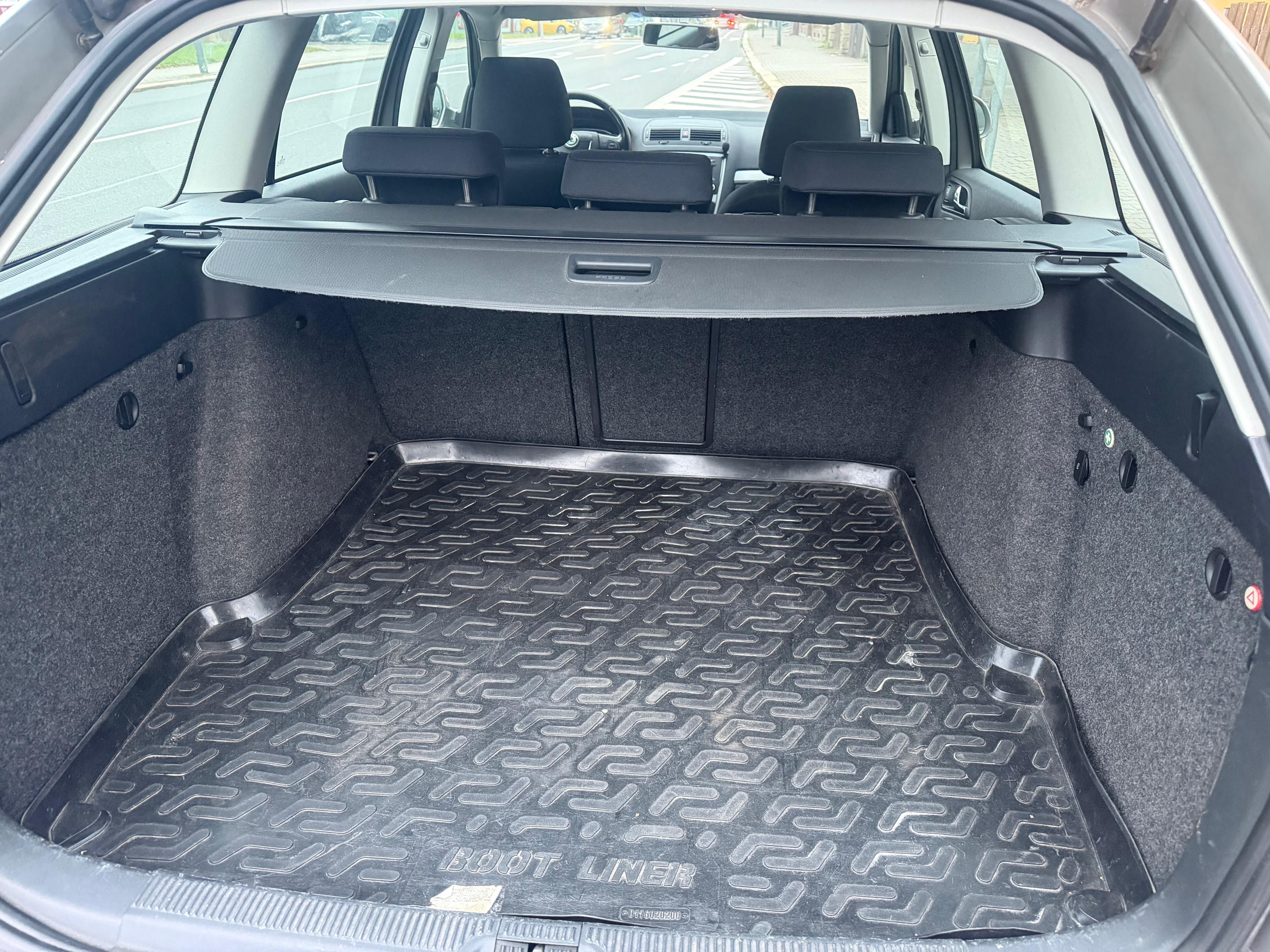 Škoda Octavia, 2 Facelift 1.6tdi velký servis - fotka 5