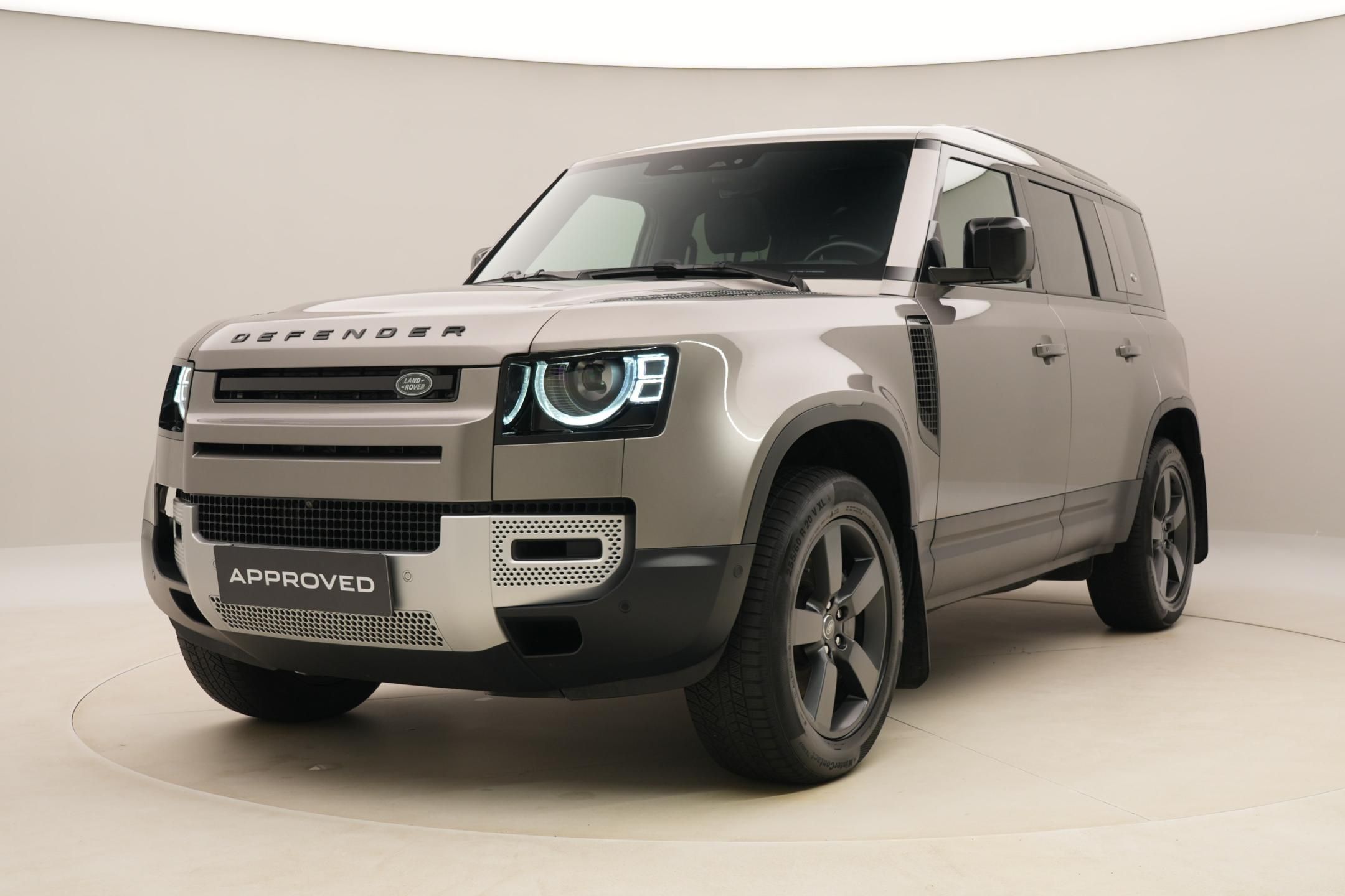Land Rover Defender, 110 D300 SE AWD AUT CZ