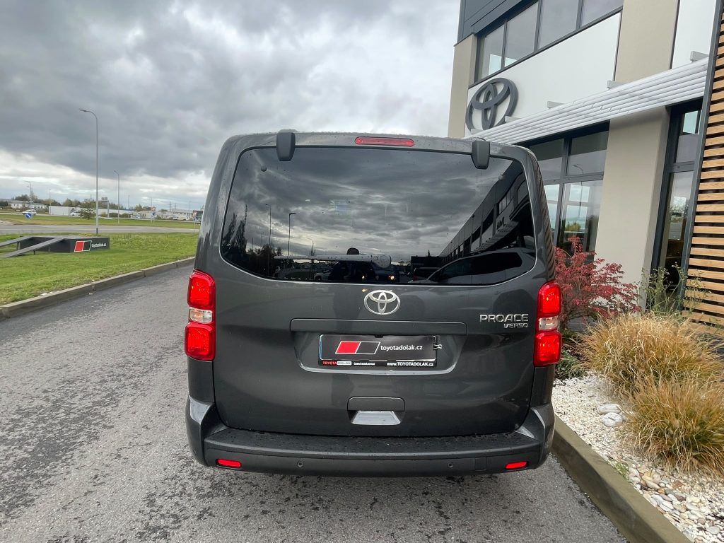 Toyota Proace Verso, 2.2D L2 180k AT VIP Skyview - fotka 5