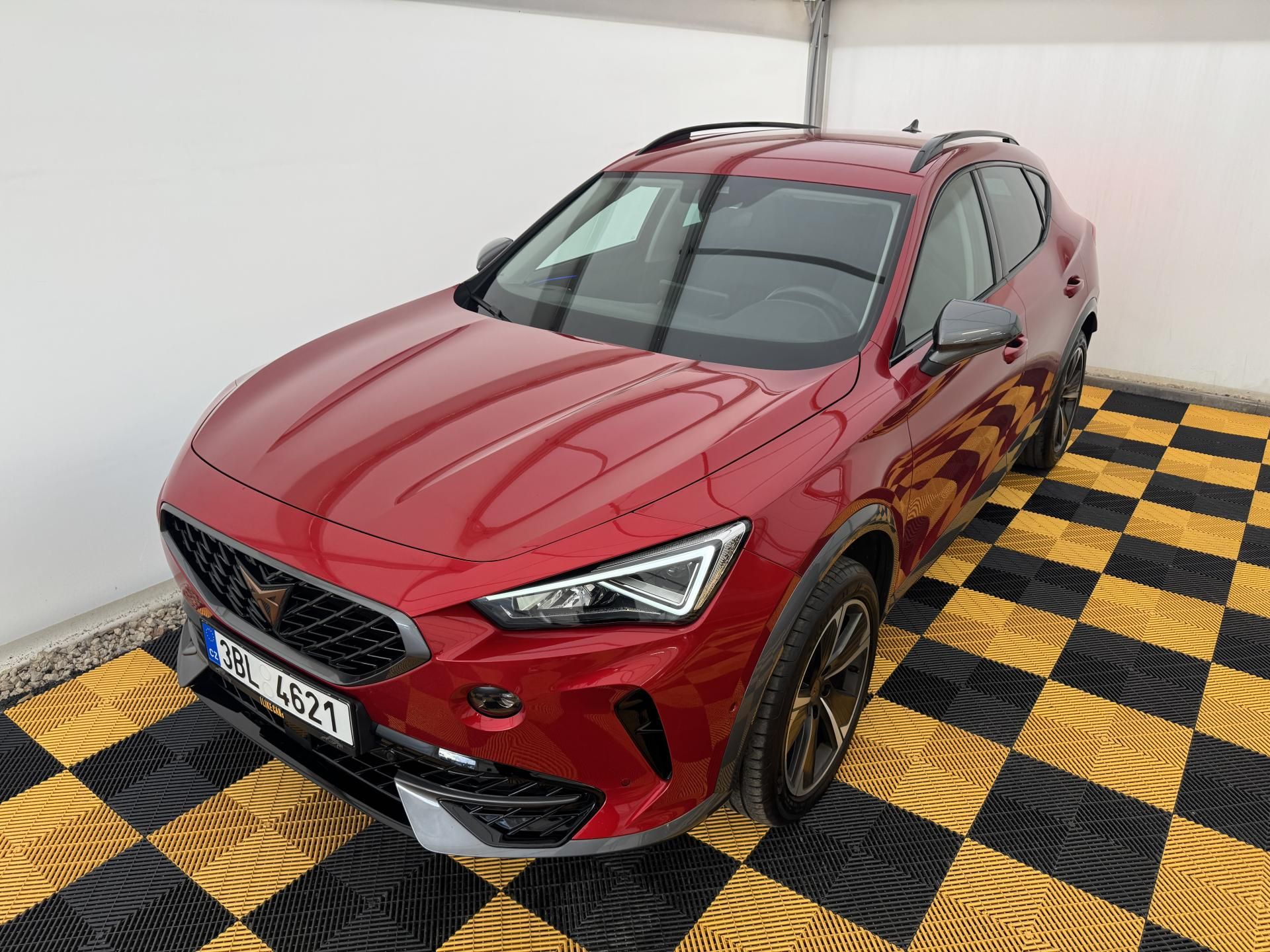 Cupra Formentor, 1.5Tsi*CZ*DPH*1-MAJ*ZARUKA*