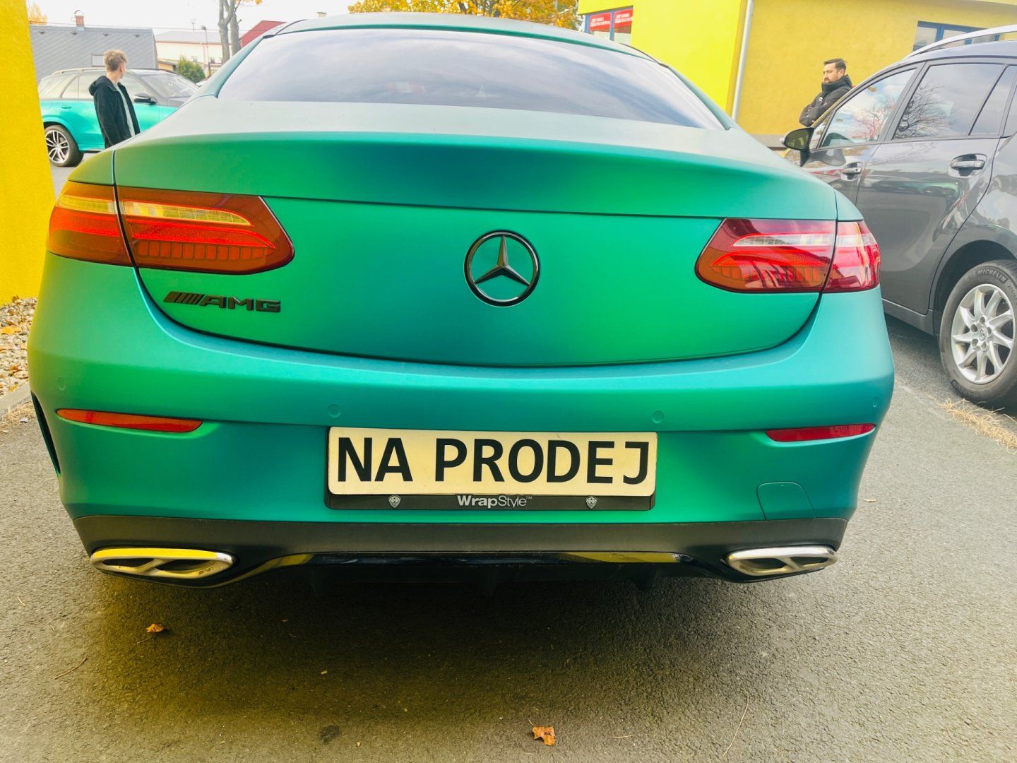 Mercedes-Benz Třídy E, E 220D AMG - fotka 5