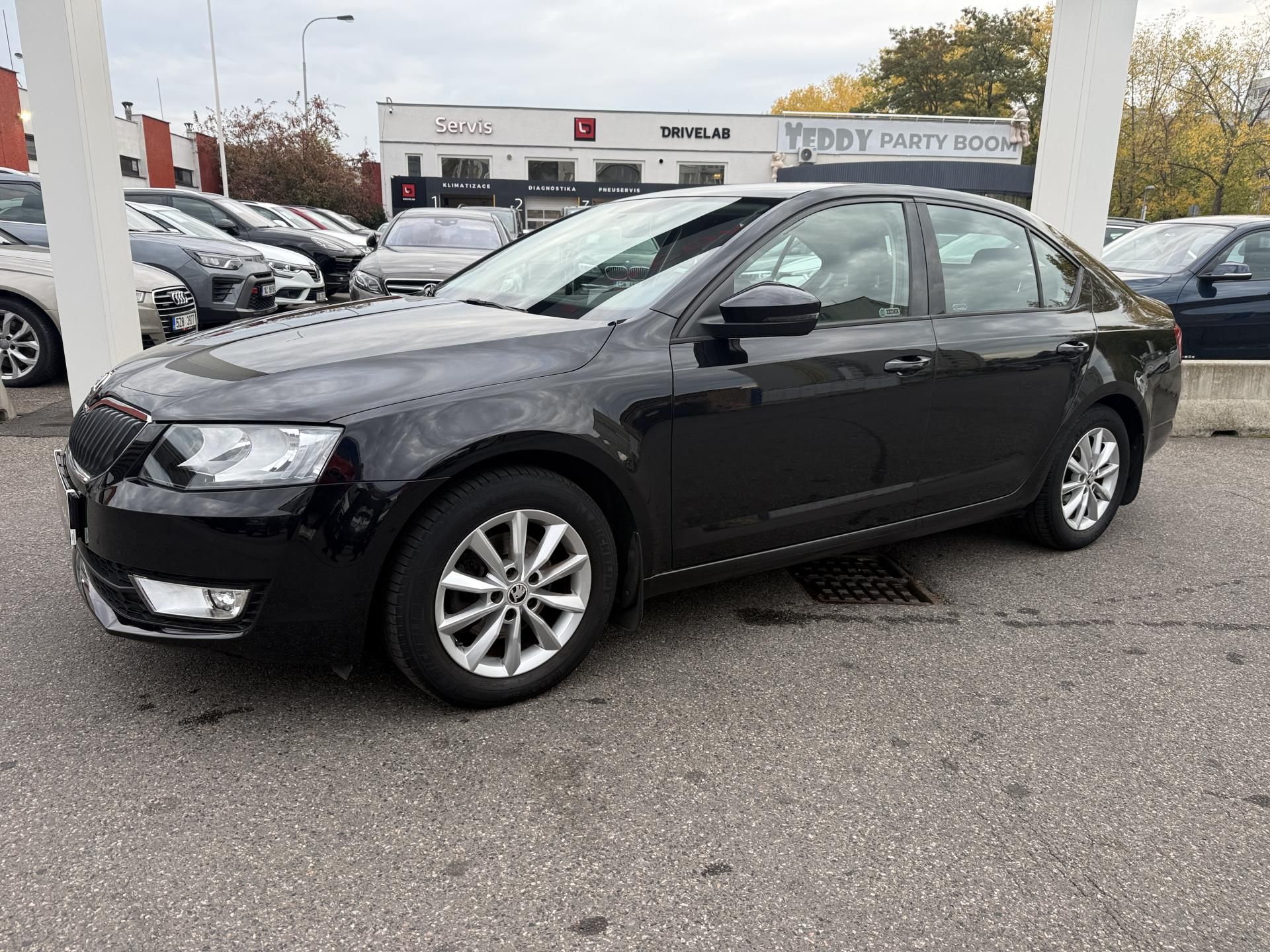 Škoda Octavia, 1.0 TSI 85KW - fotka 2
