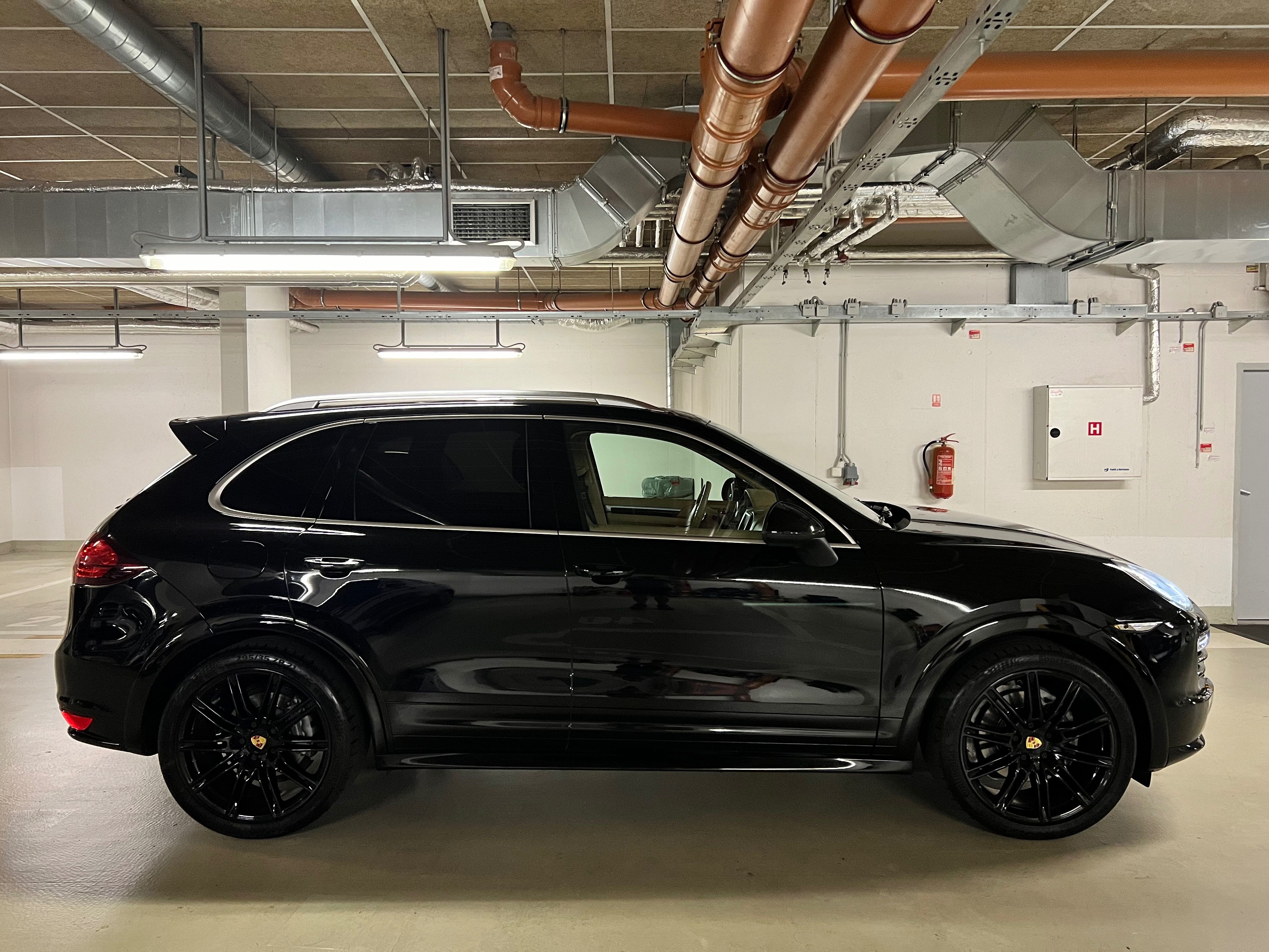 Porsche Cayenne, Porsche Cayenne Platinum