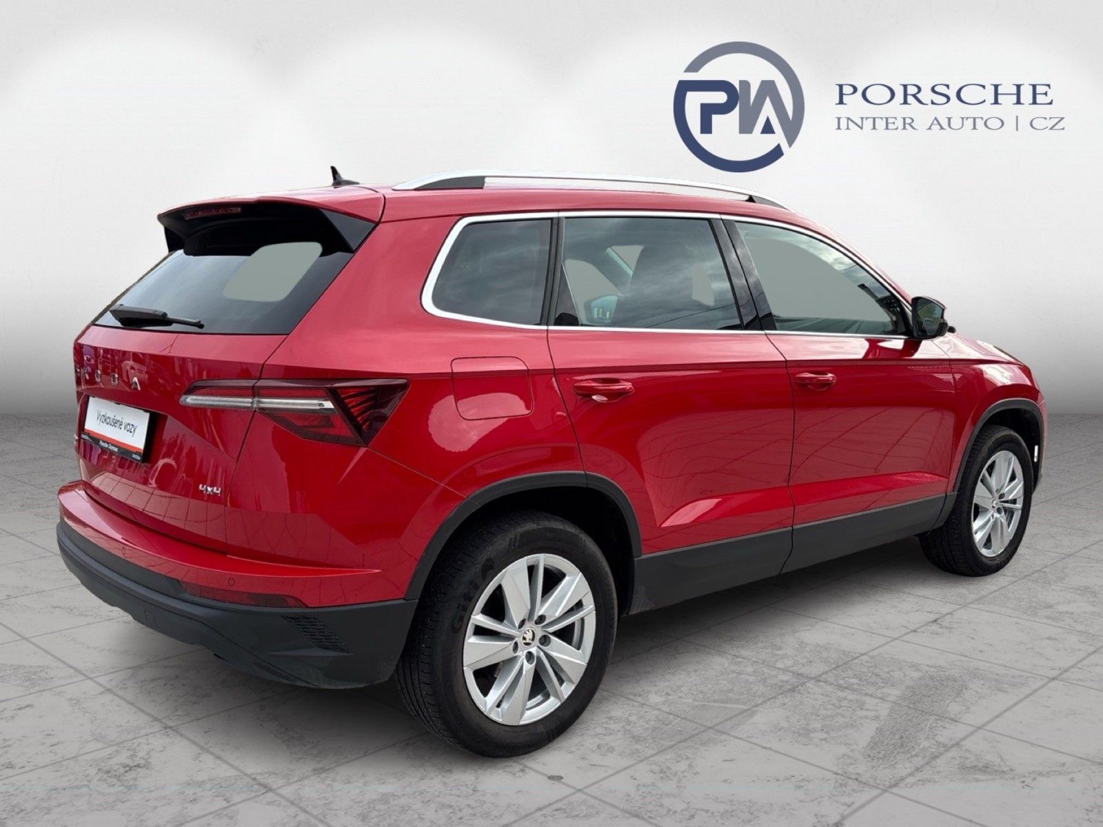 Škoda Karoq, 2,0 TDI 110 kW TOP SELECTION D - fotka 2