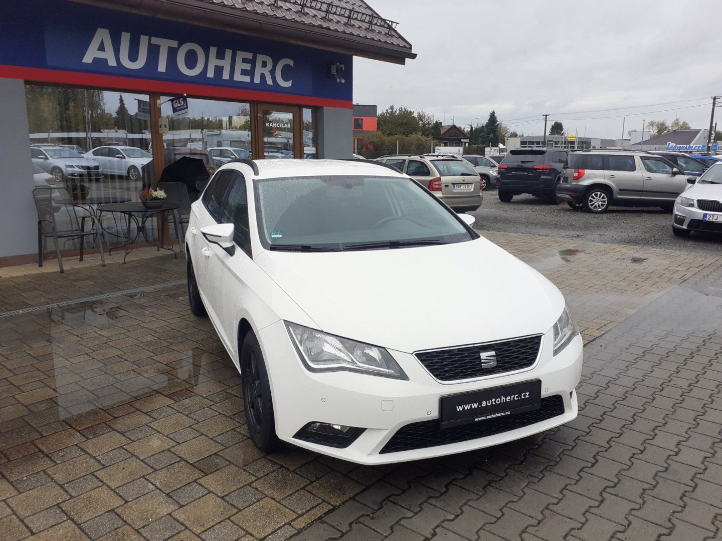 Seat Leon, KOMBI 1.4 TSI AUTOMAT - fotka 2