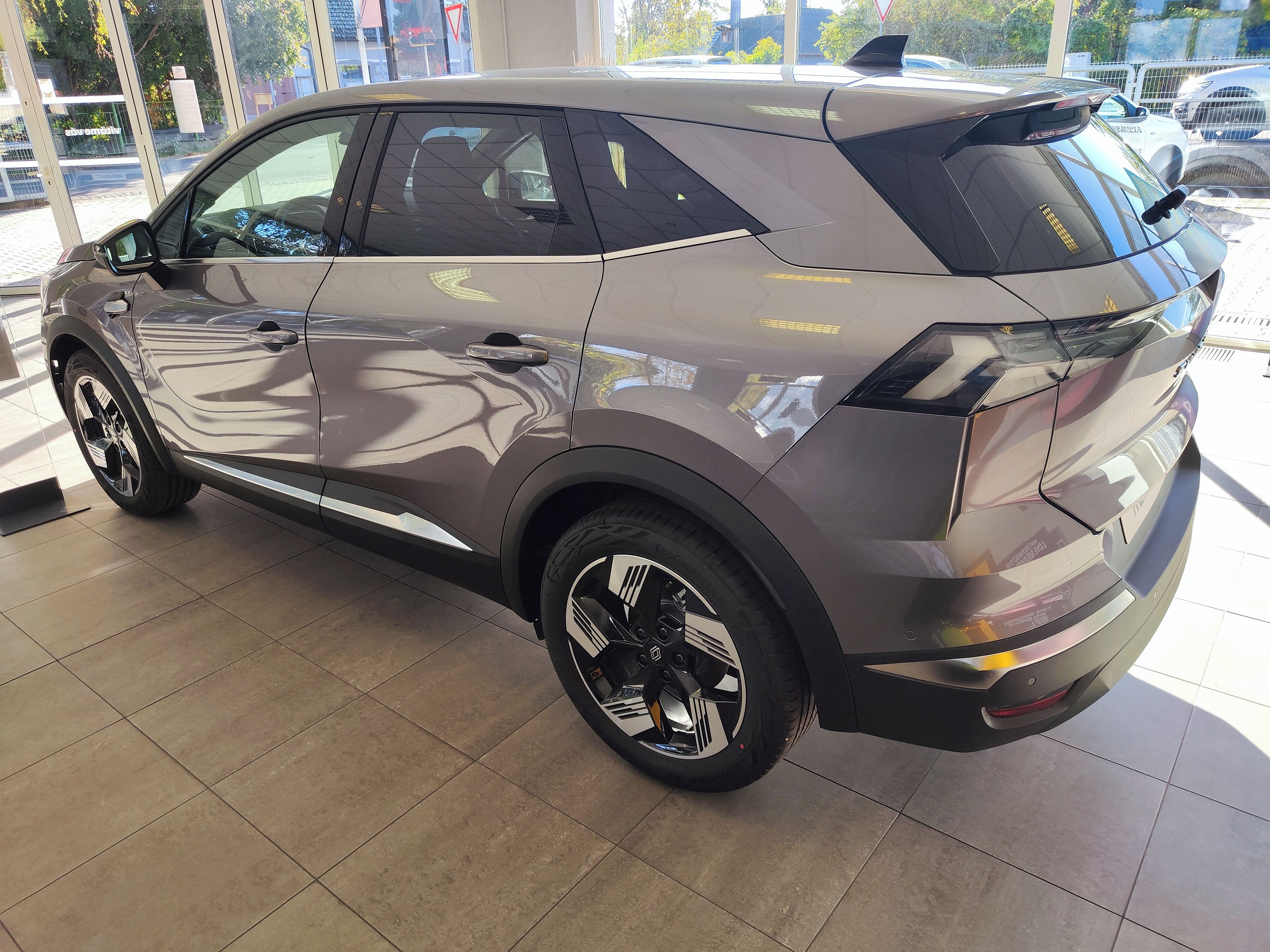 Renault Symbioz, Techno mild hybrid 140 - fotka 4