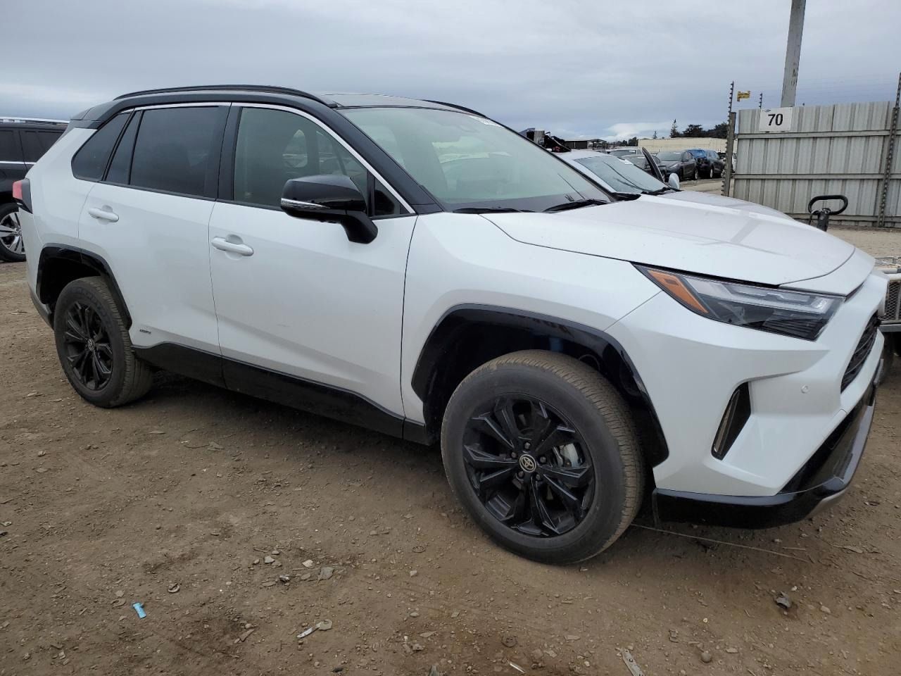 Toyota Rav4, Auto na cestě - fotka 2