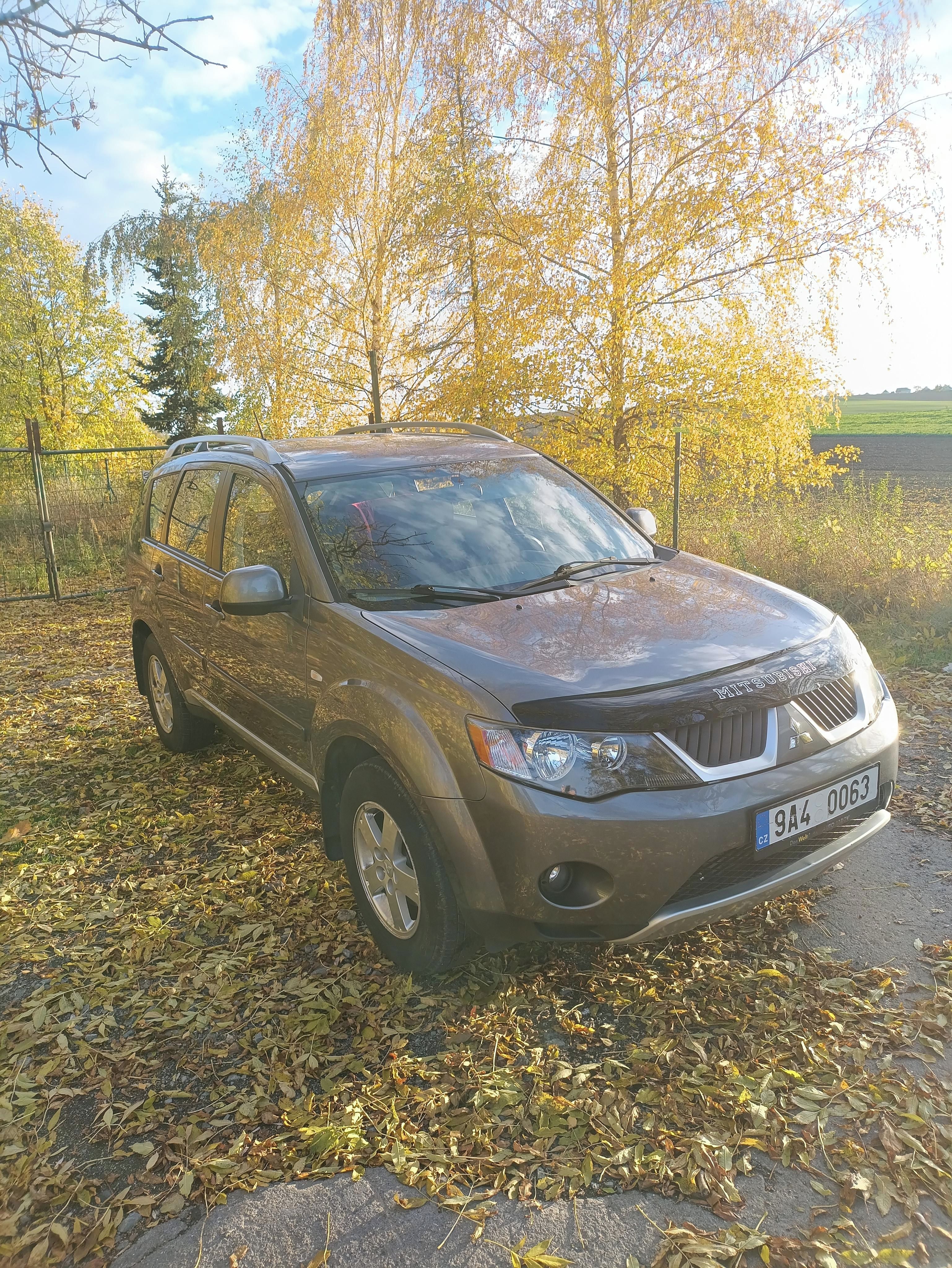 Mitsubishi Outlander, 2.0 Di-D 103kW (PD od VW) - fotka 3