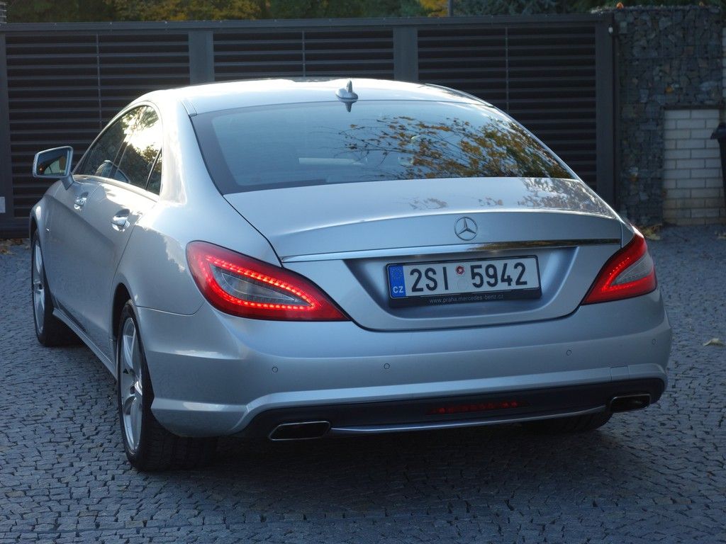 Mercedes-Benz CLS, 350D*4M*AMG*195KW*TOP-VÝB*CZ!! - fotka 2