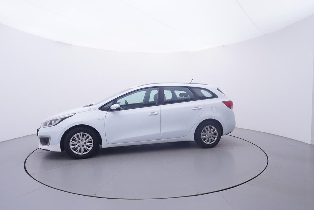 Kia Cee´d, 1.6 GDI 99 kW - fotka 2