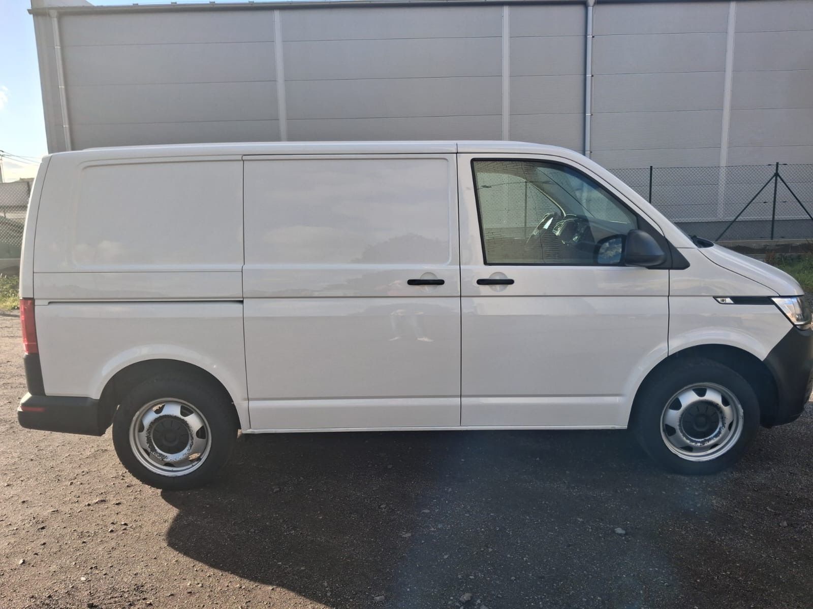 Volkswagen Transporter, 2.0 TDI, 110KW, top stav - fotka 2