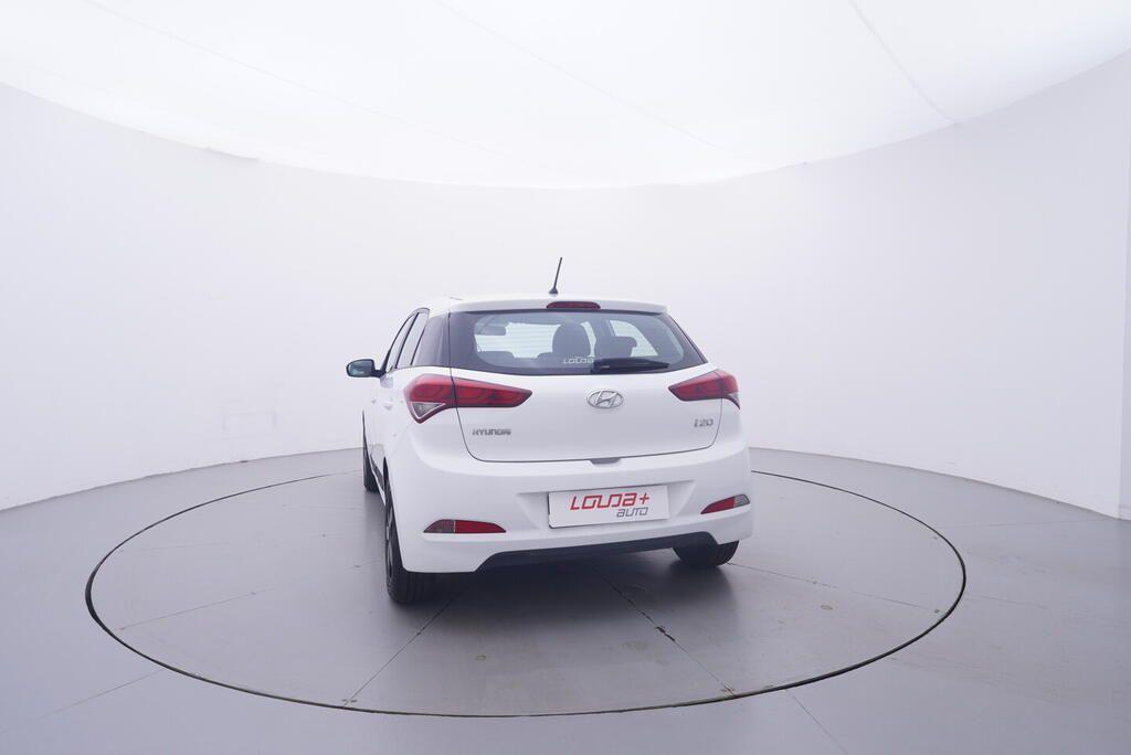 Hyundai i20, 1.2 MPI 55 kW - fotka 4