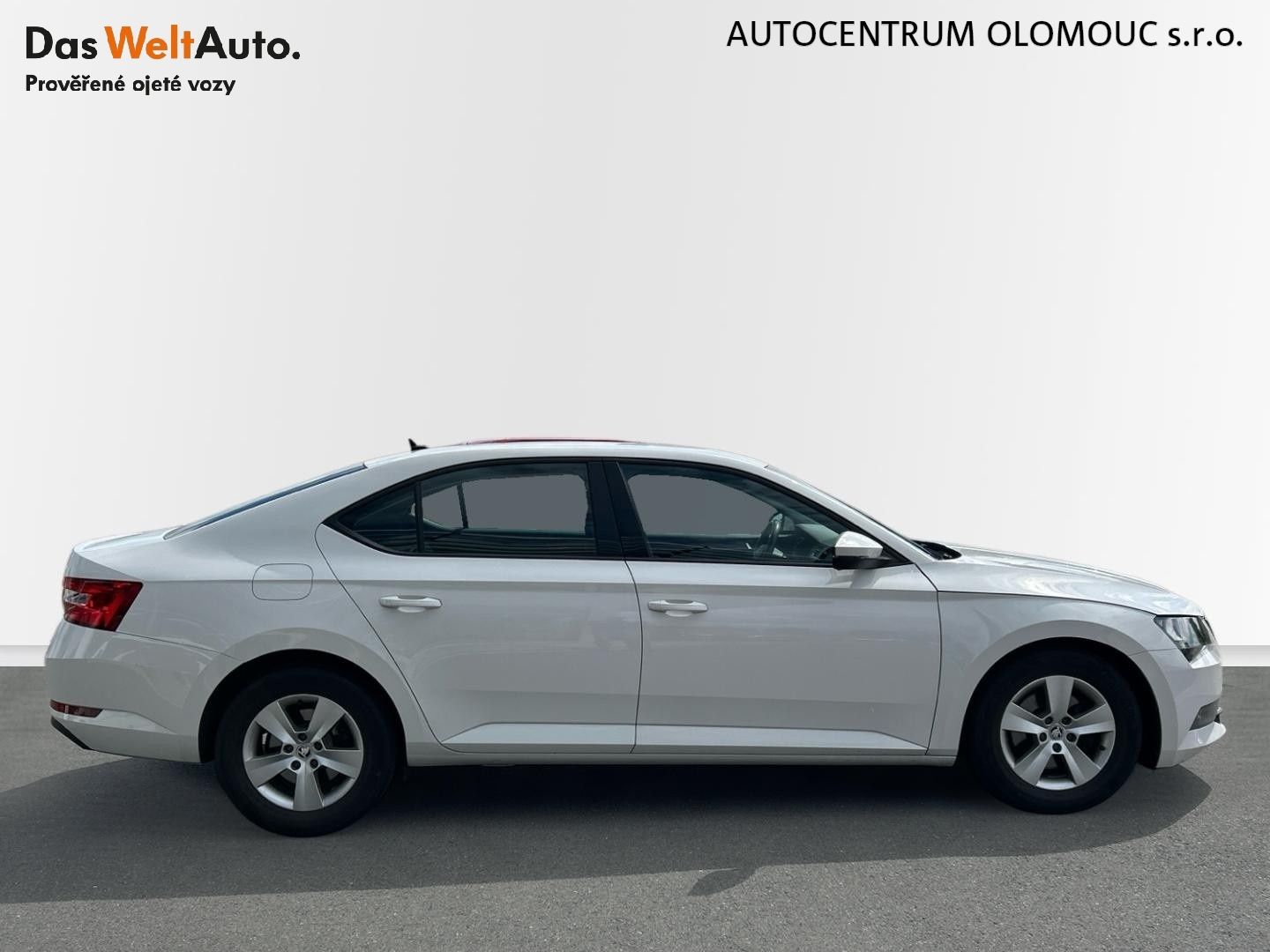 Škoda Superb, 2.0 TDI Active - fotka 3
