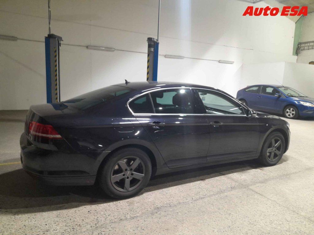 Volkswagen Passat, 1.4 - fotka 2