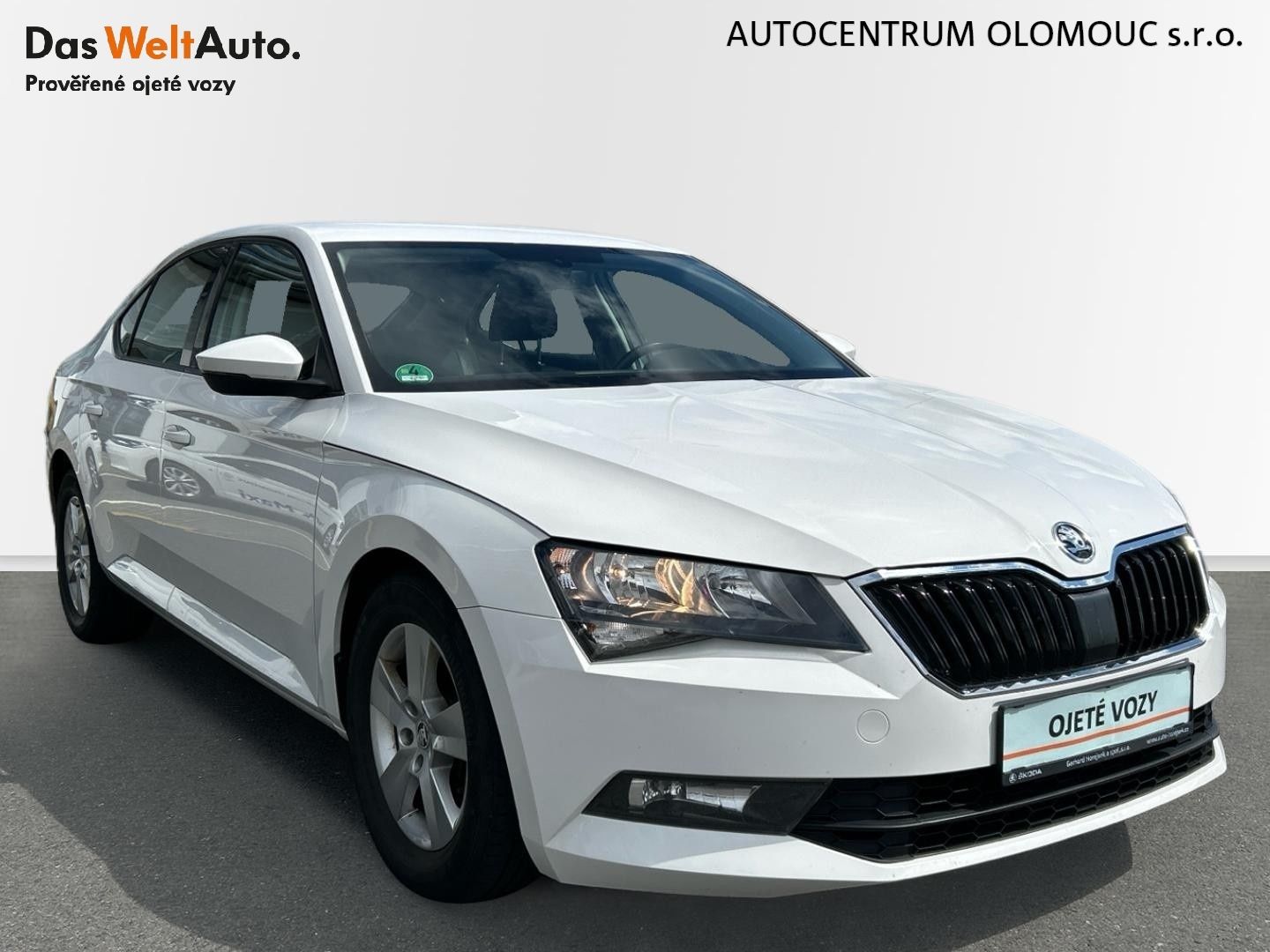 Škoda Superb, 2.0 TDI Active - fotka 6
