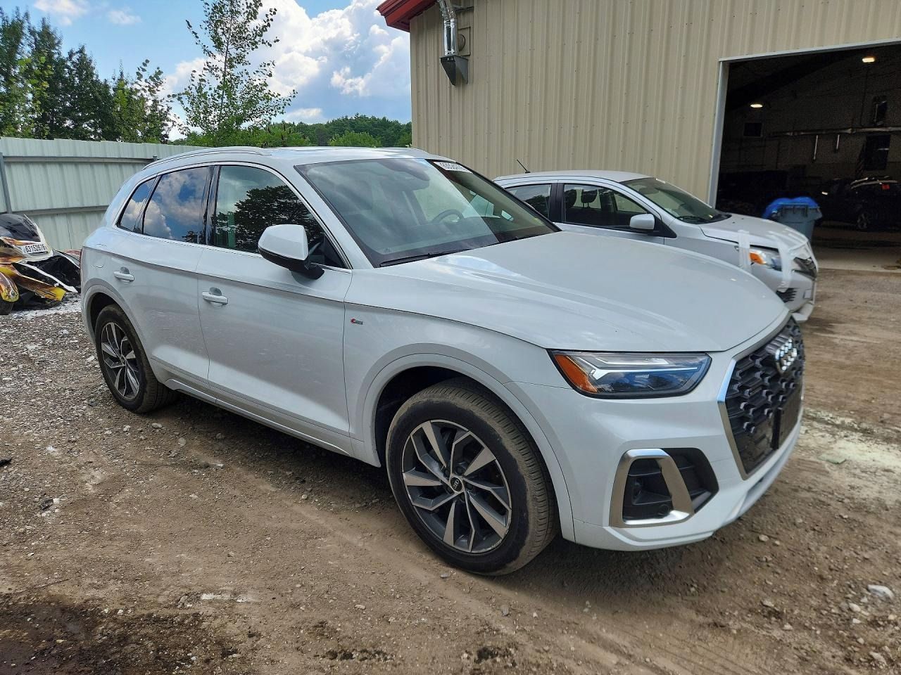 Audi Q5, Auto na cestě - fotka 4