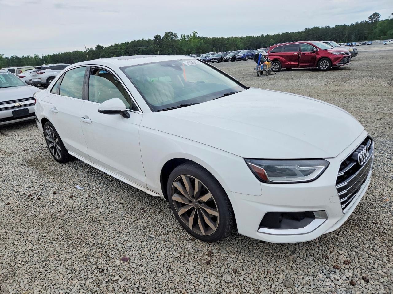 Audi A4, Auto na cestě - fotka 4
