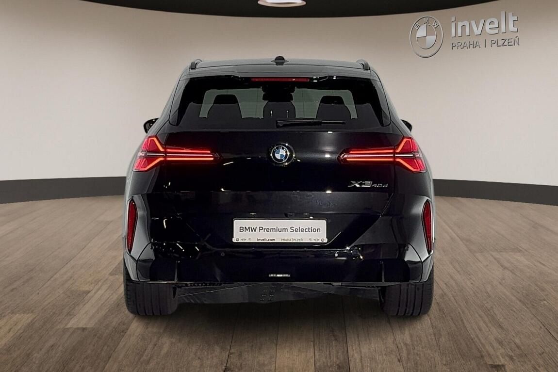 BMW X3, xDrive40d - fotka 4