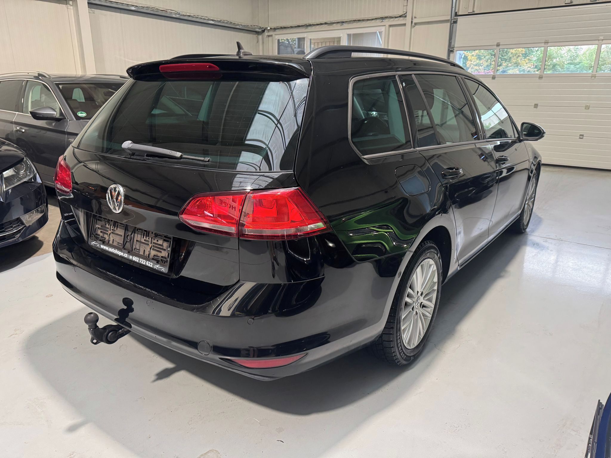 Volkswagen Golf, Variant 1,6 TDi Cup - fotka 6