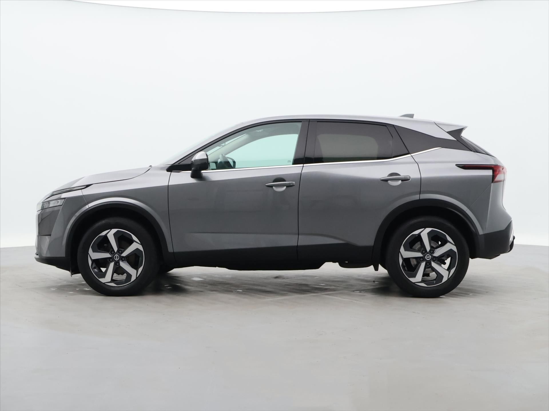 Nissan Qashqai, 1,3 T-GDI N-Connecta CZ - fotka 4
