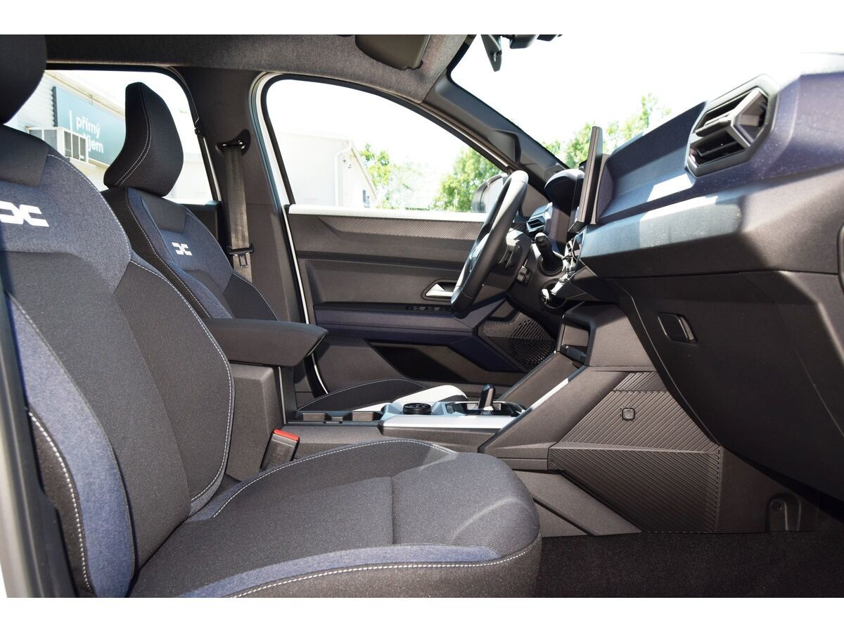 Dacia Bigster, Expression tribrid 150  4x4, 2 - fotka 4