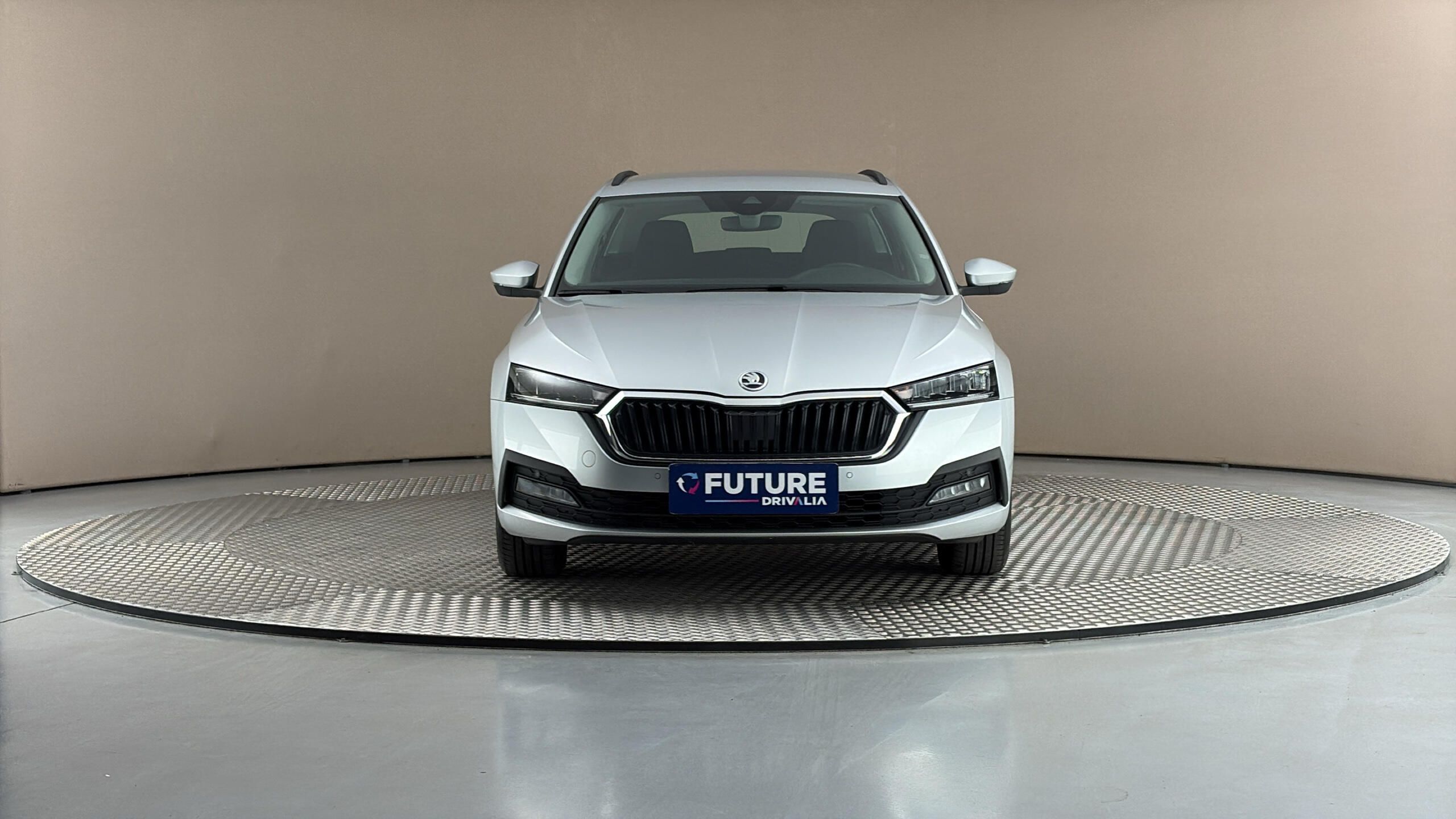 Škoda Octavia, 1.0 TSI Ambition Combi - fotka 3