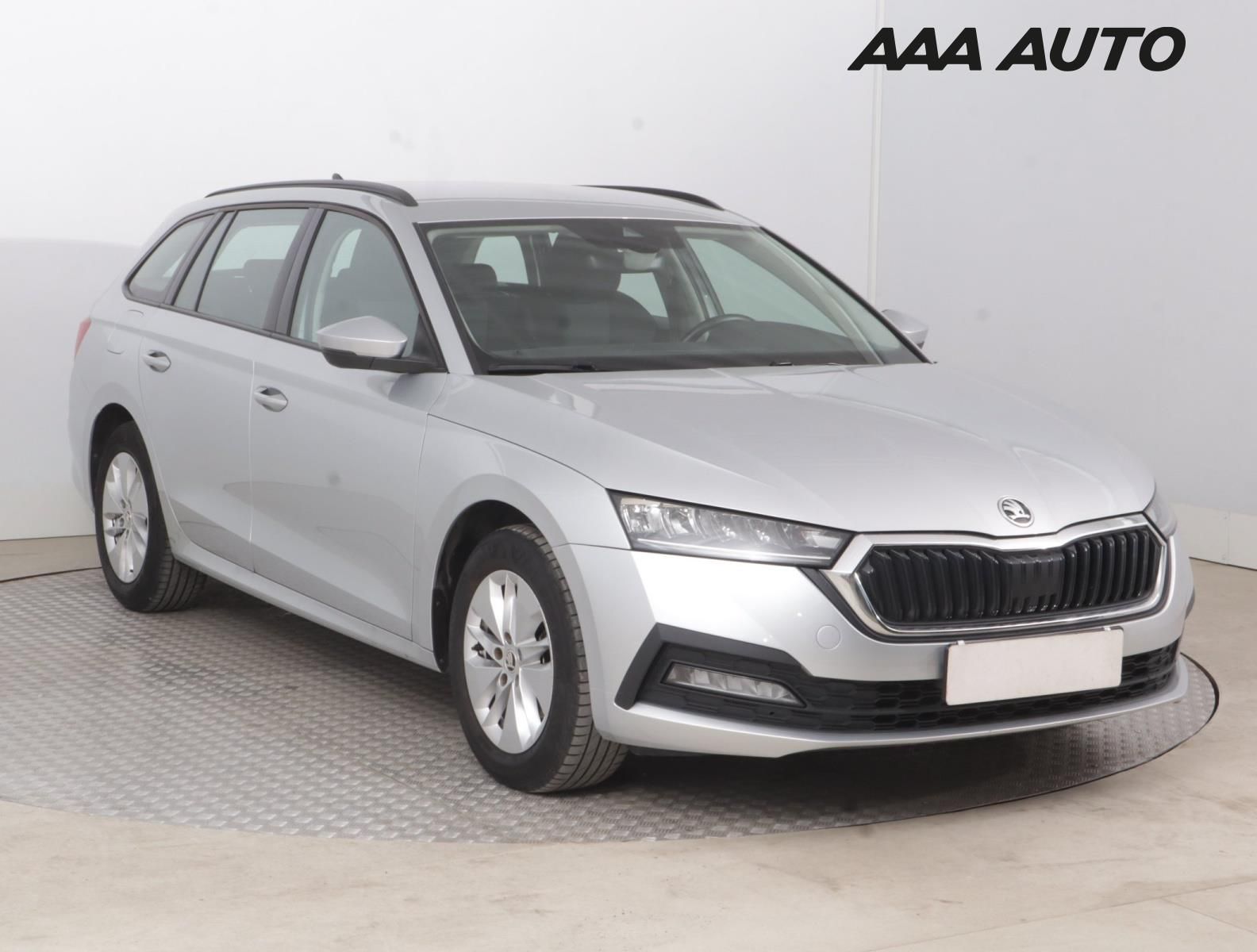 Škoda Octavia, 2.0 TDI, Ambition, ČR,1.maj