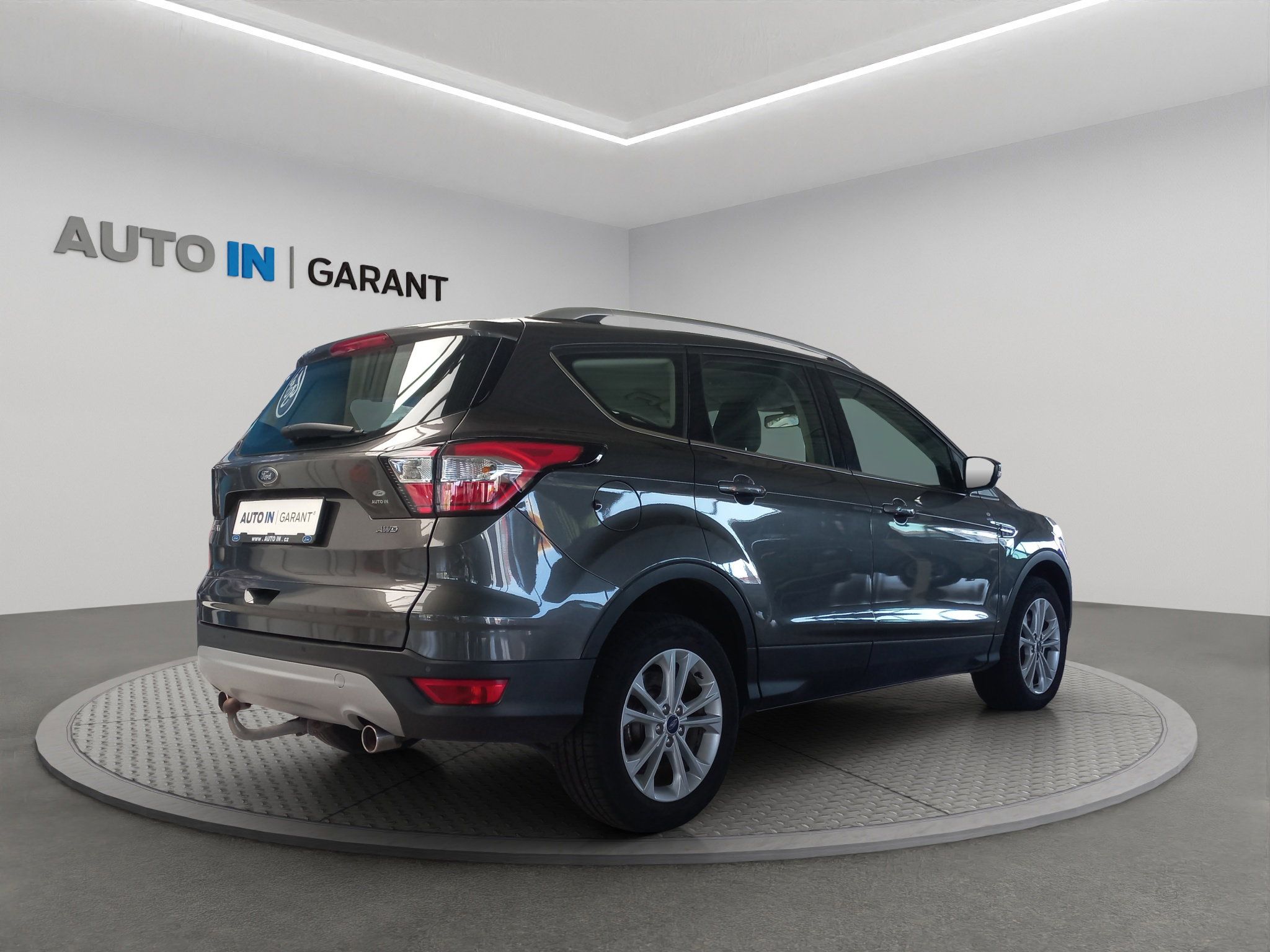 Ford Kuga, Titanium 2,0 TDCi 4x4 1.maj ČR - fotka 5