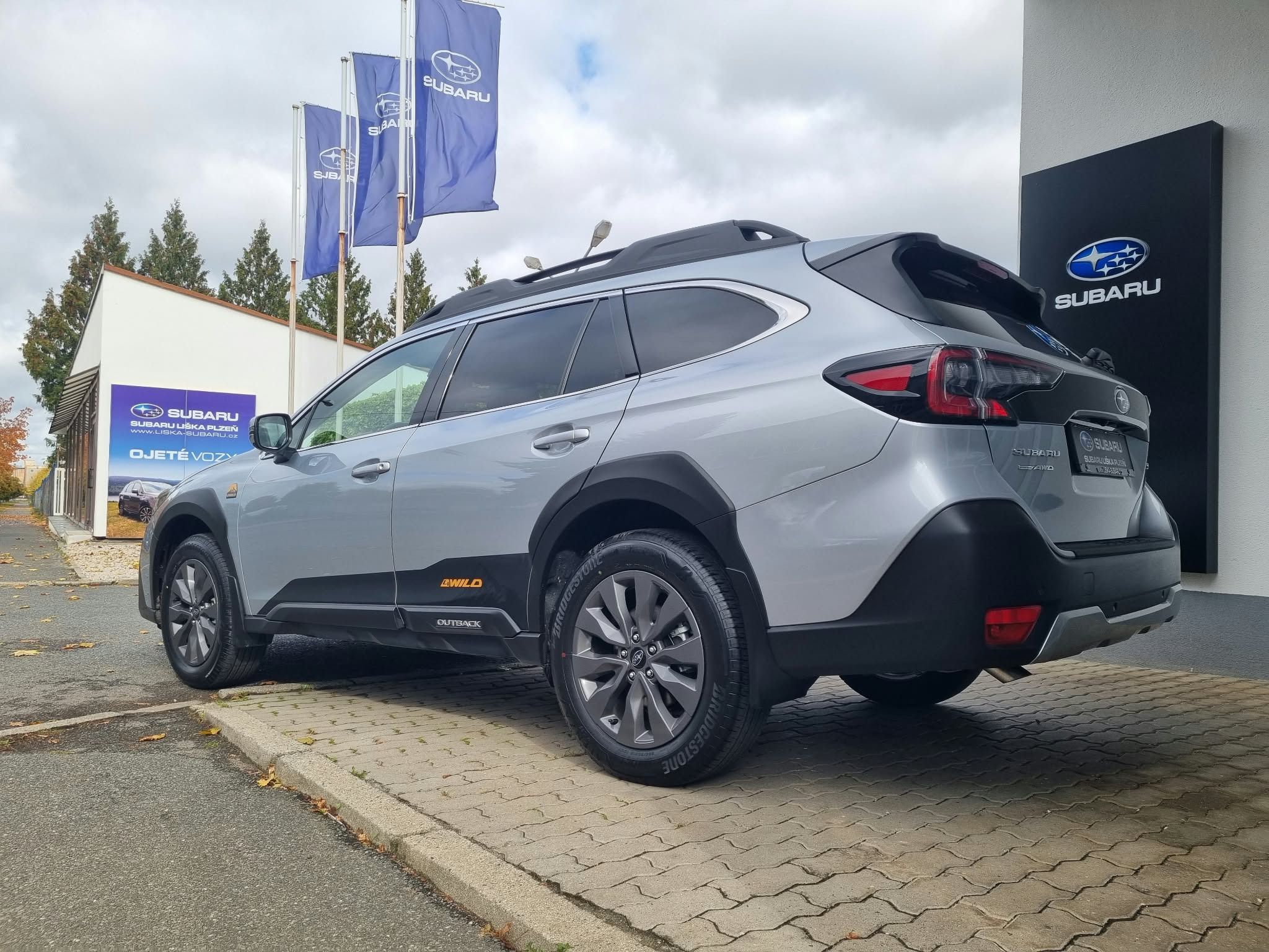 Subaru Outback, 2,5 CVT Active 4WILD - fotka 6