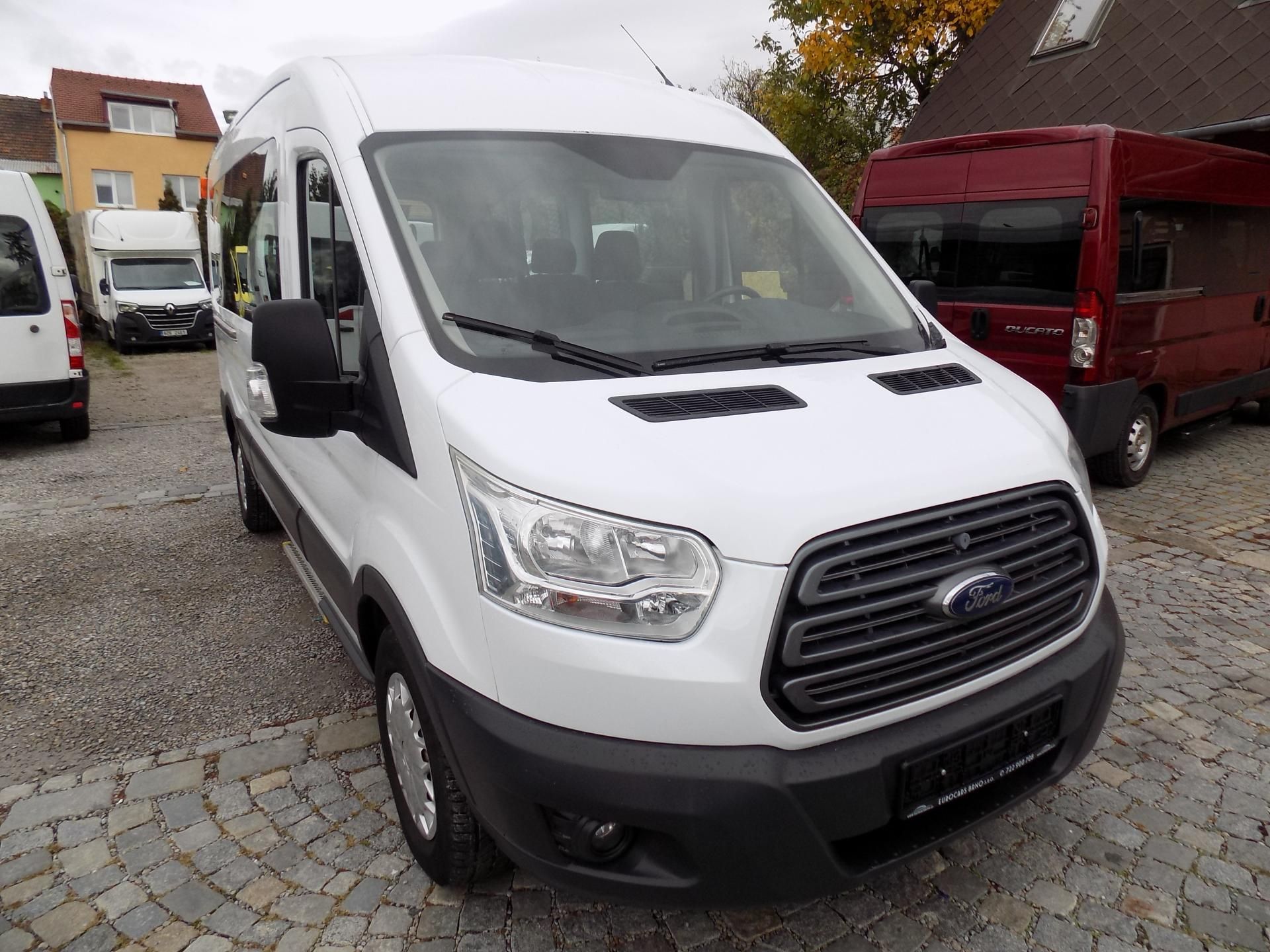 Ford Transit, 2,2 TDCI LWB TREND 9 SD RAMPA - fotka 4
