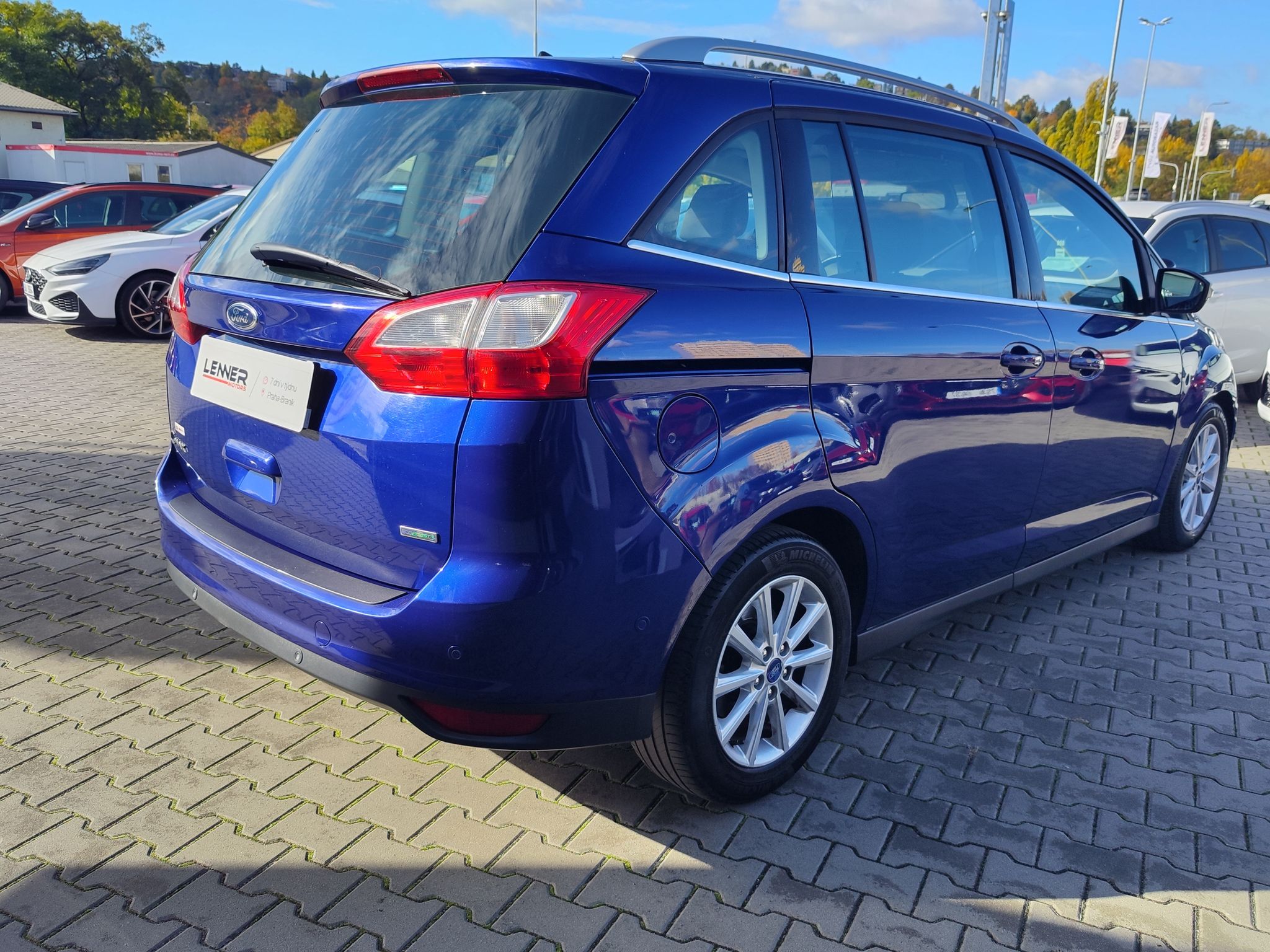 Ford Grand C-MAX, 1.5 EB/110kW  Titanium AT - fotka 5