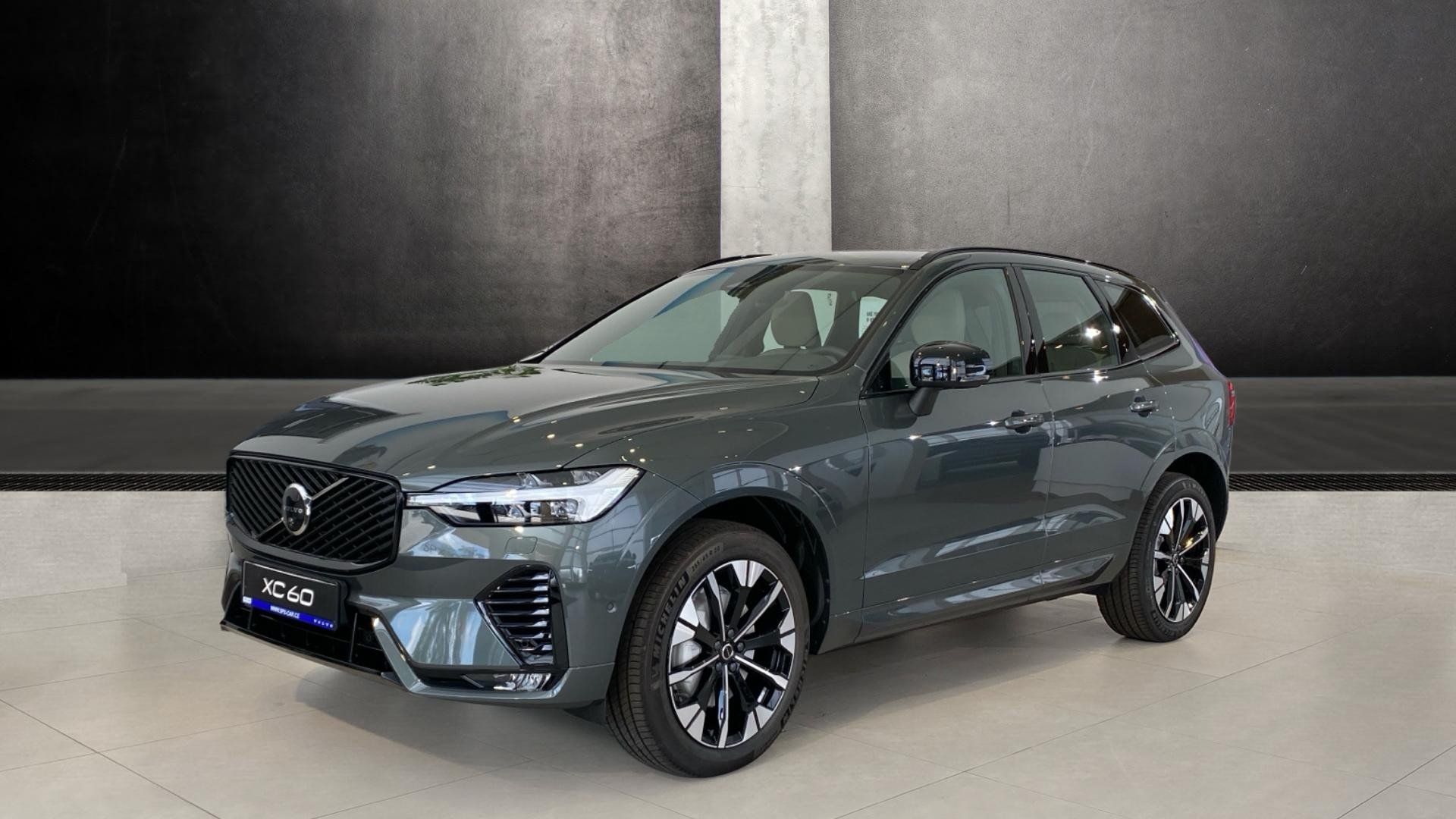 Volvo XC60, PLUS DARK, B5 AWD, 184+10 kW /