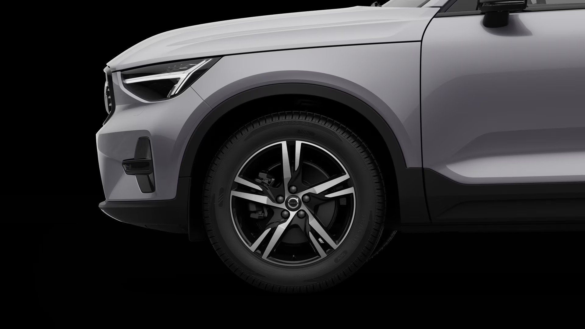 Volvo XC40, PLUS DARK, B4 FWD, 145+10 kW / - fotka 4