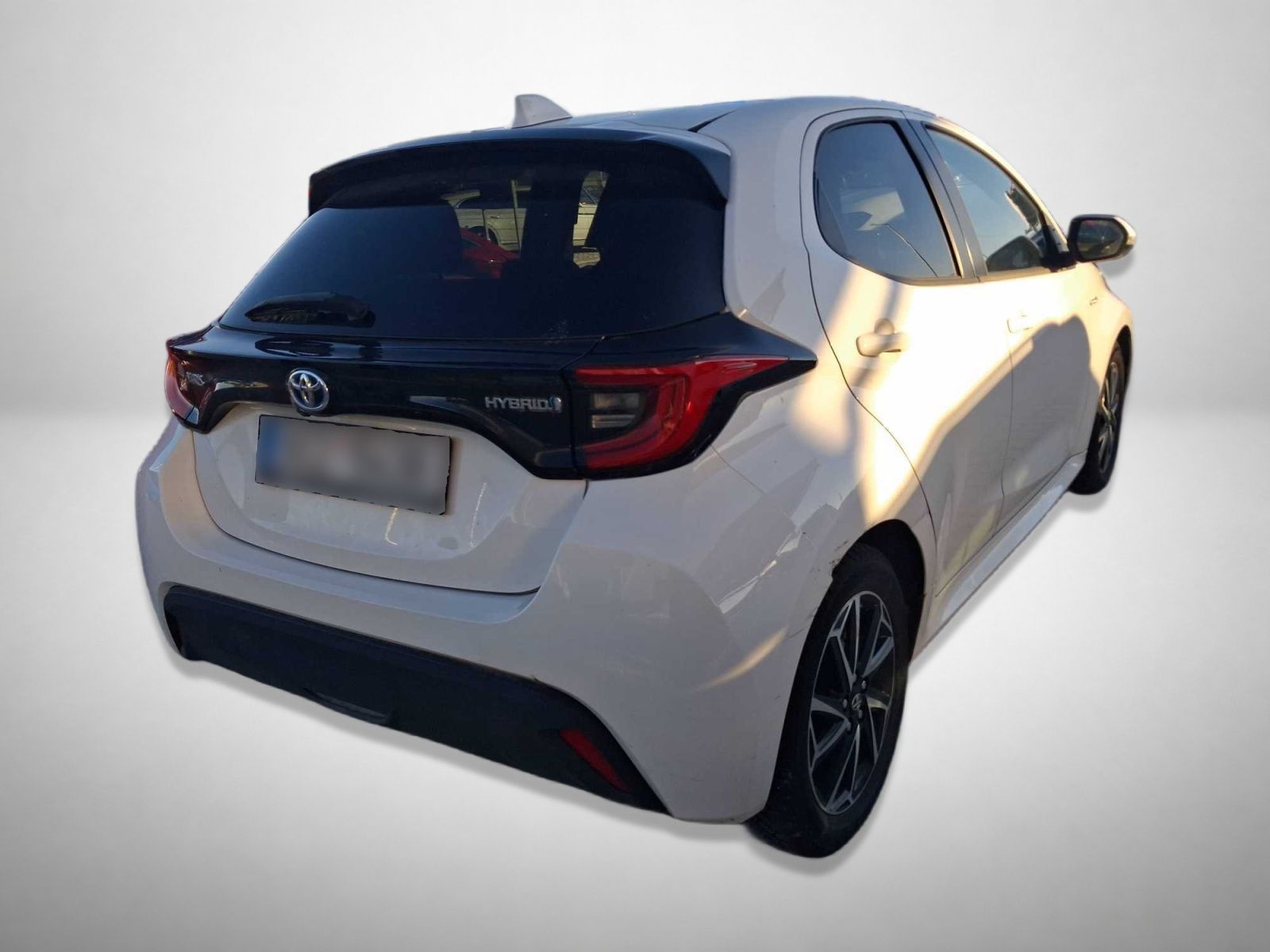 Toyota Yaris, 1.5 Hybrid, Automat, ČR,1.maj - fotka 2
