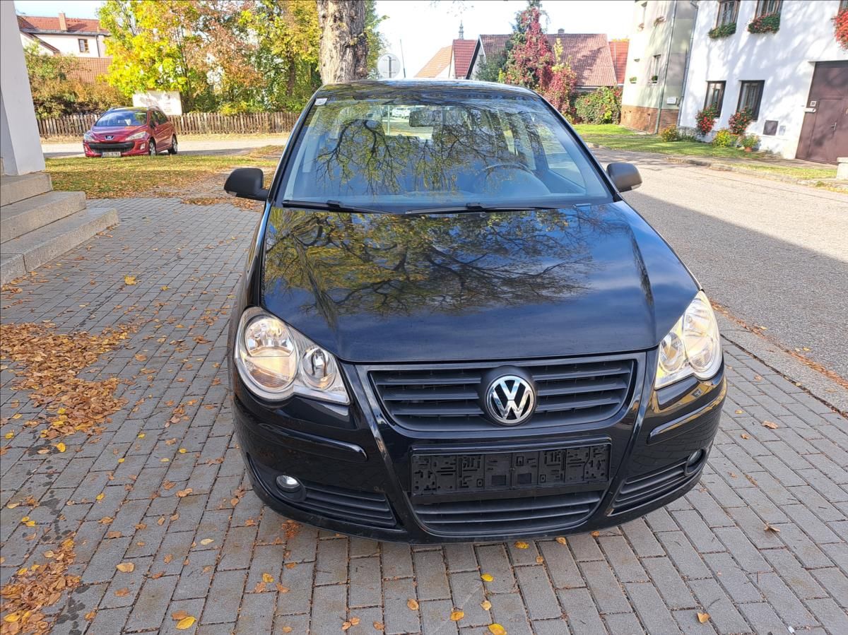 Volkswagen Polo, 1,2 i - fotka 2