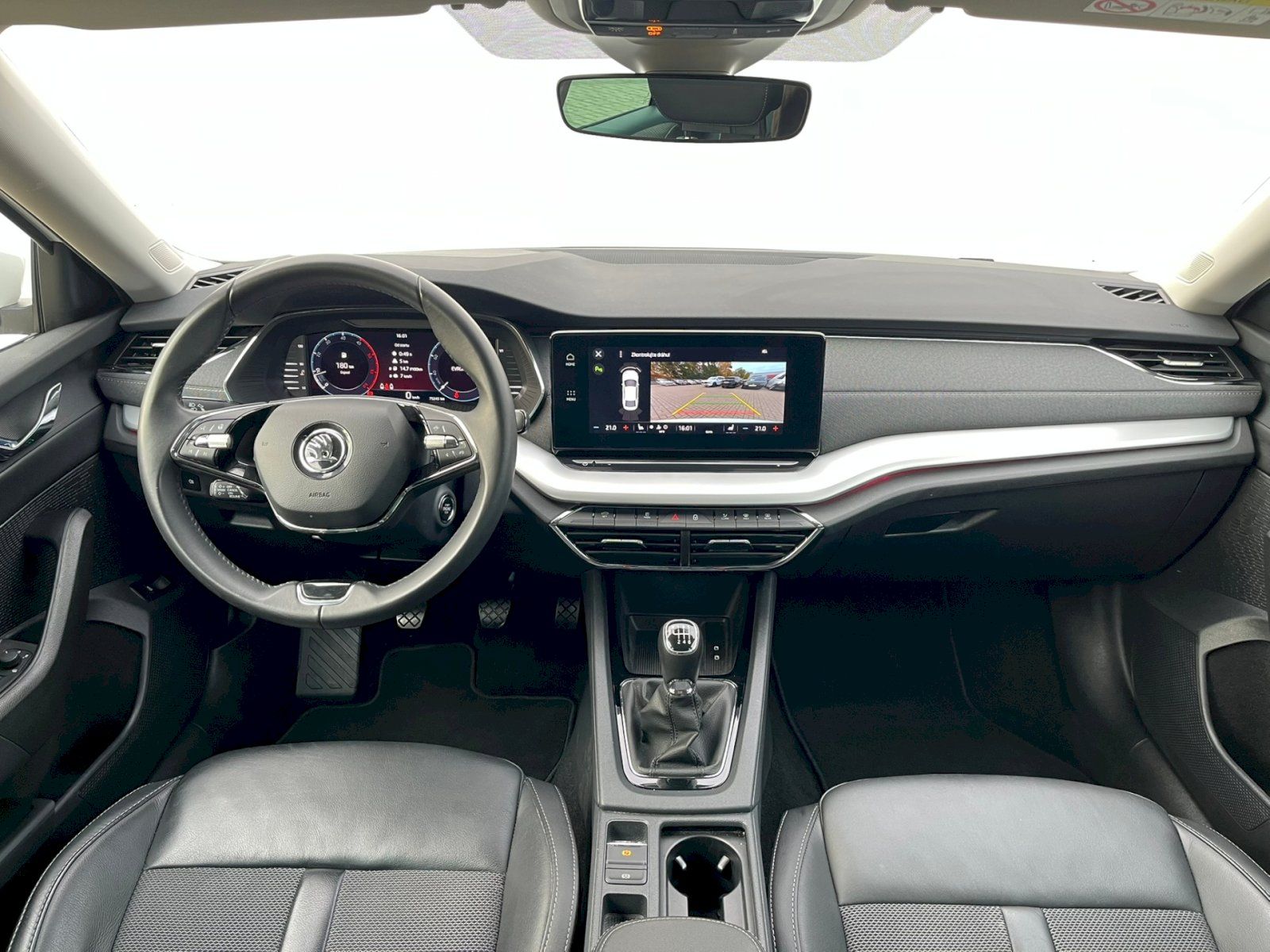 Škoda Octavia, 2.0 TDI 85kW Style - fotka 6