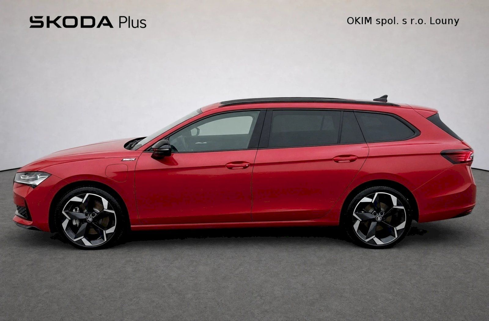Škoda Superb, Combi SportLine 1,5 Tsi iV DSG - fotka 3