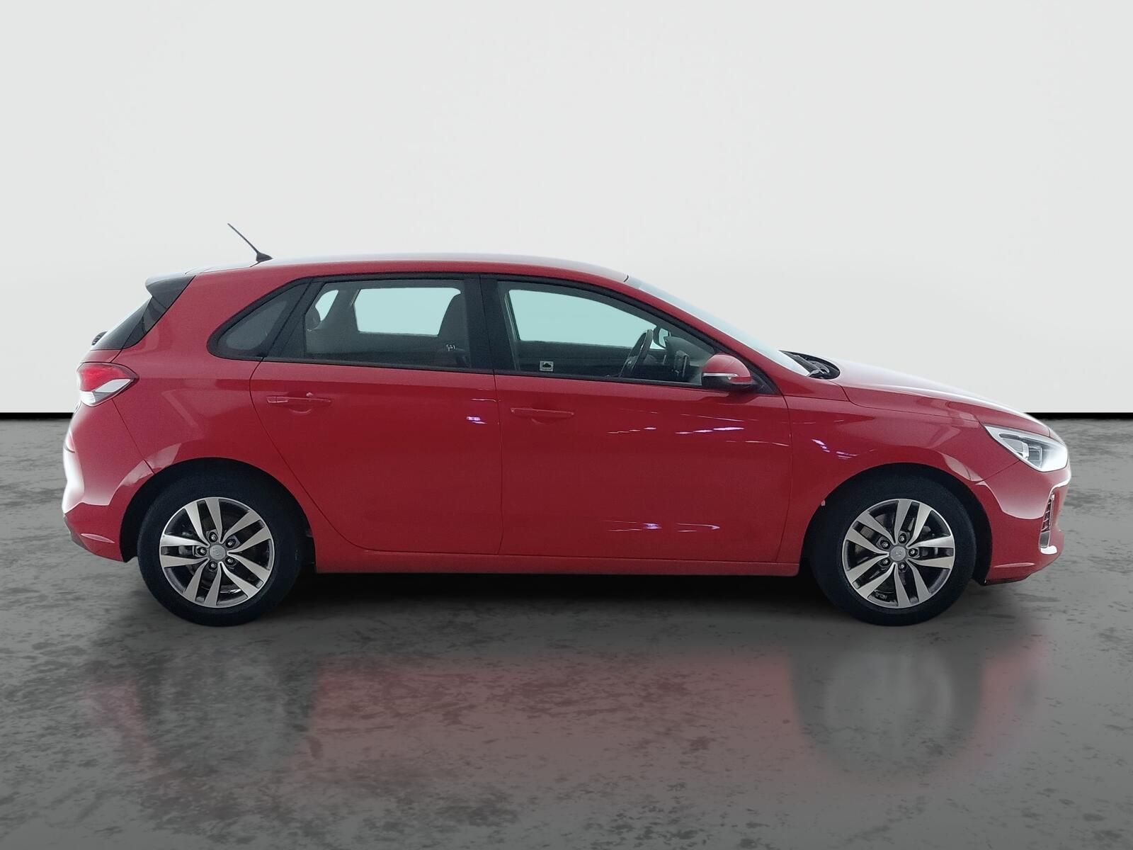 Hyundai i30, 1.0 T-GDI, ČR,1.maj - fotka 6