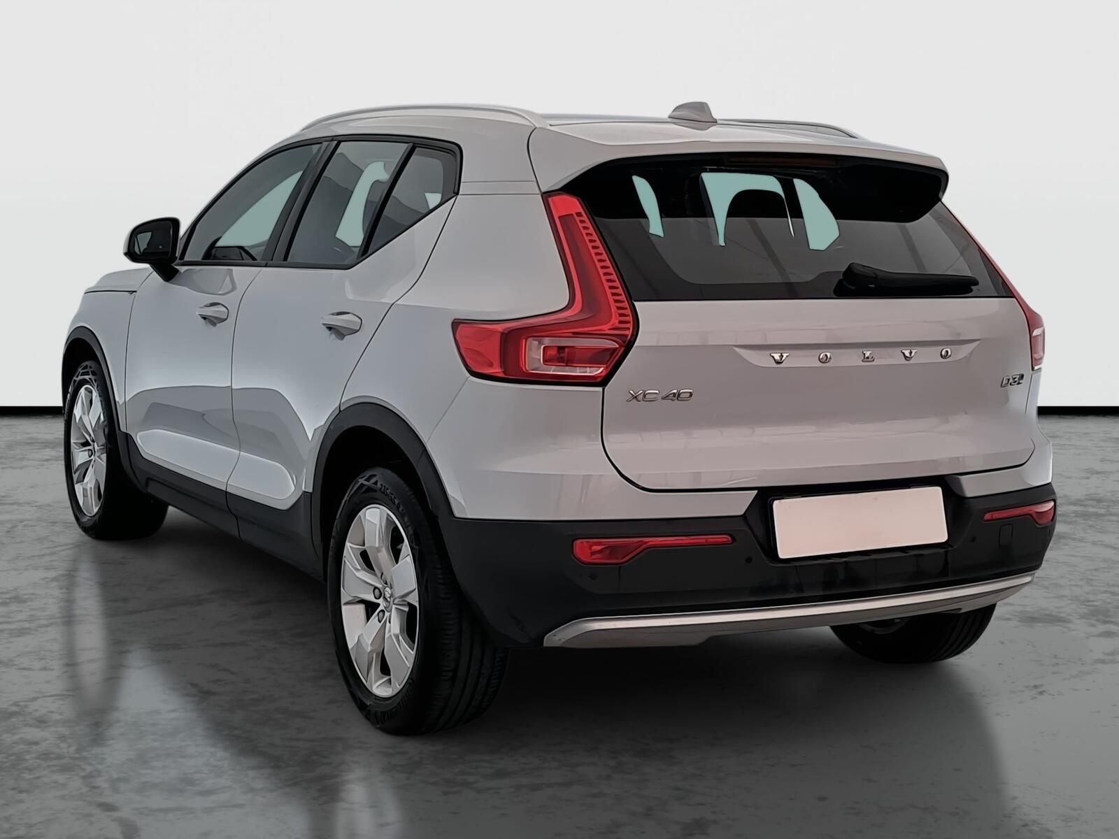 Volvo XC40, D3 AWD, Momentum, 4X4 - fotka 4