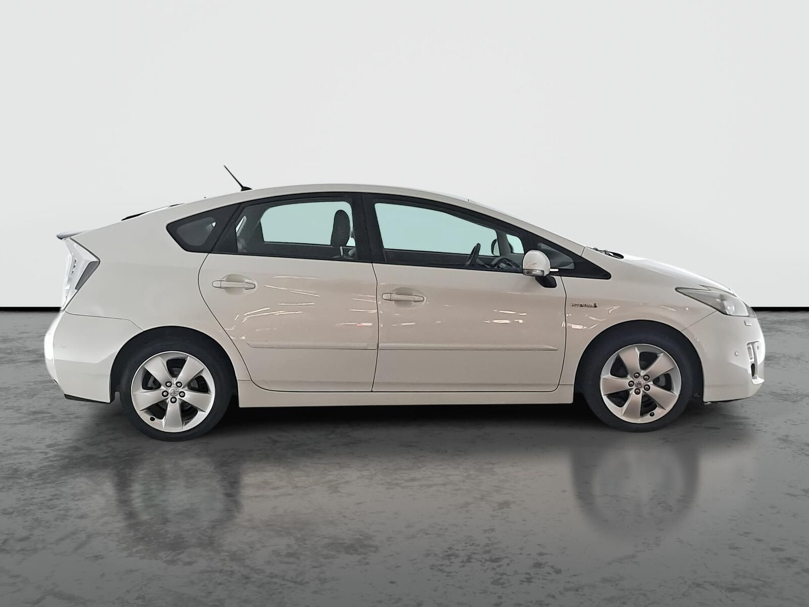 Toyota Prius, 1.8 VVT-i HSD, Automat, Navi - fotka 6