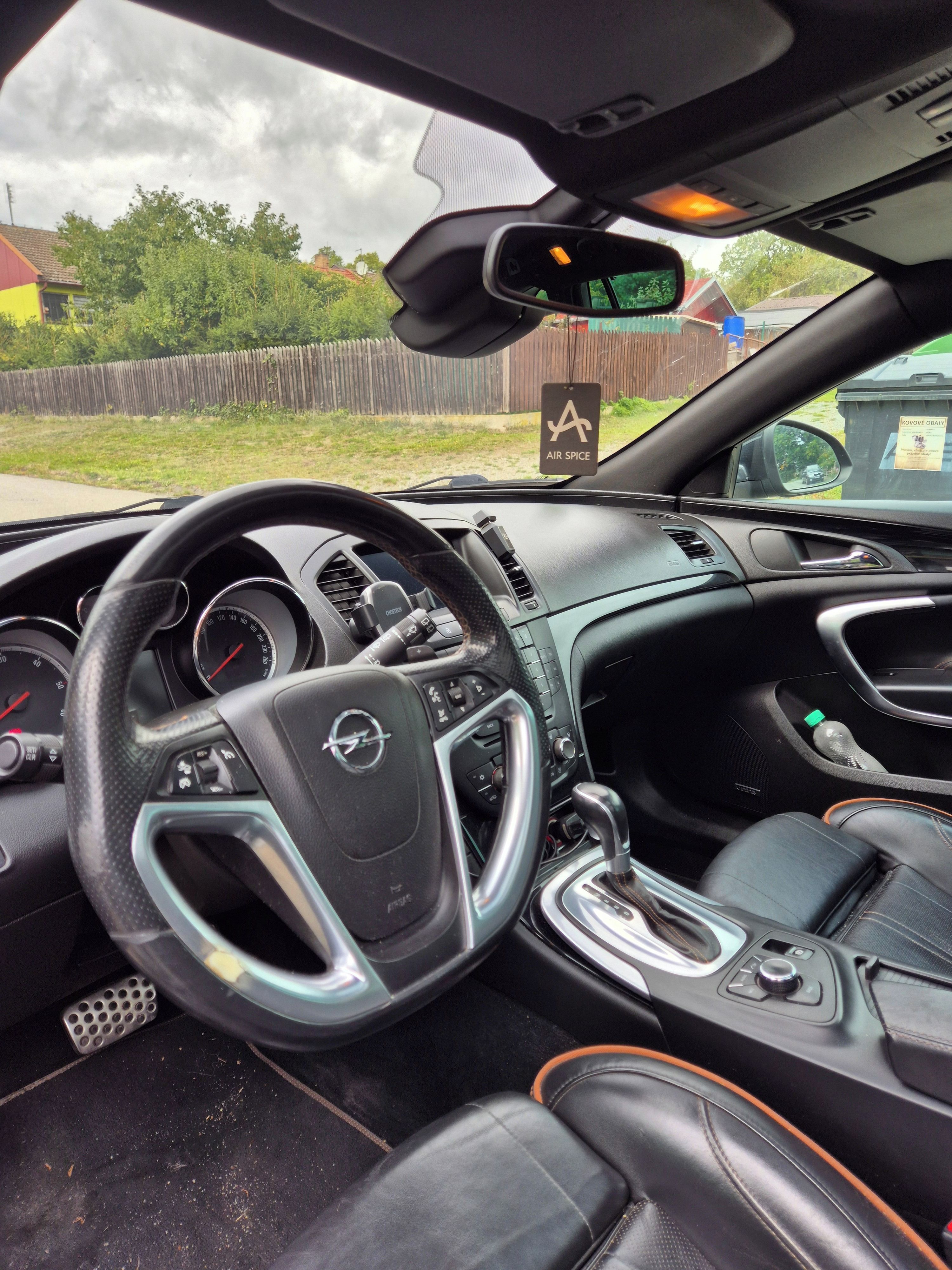 Opel Insignia, 2.0 CDTI OPC LINE,  XENON - fotka 4