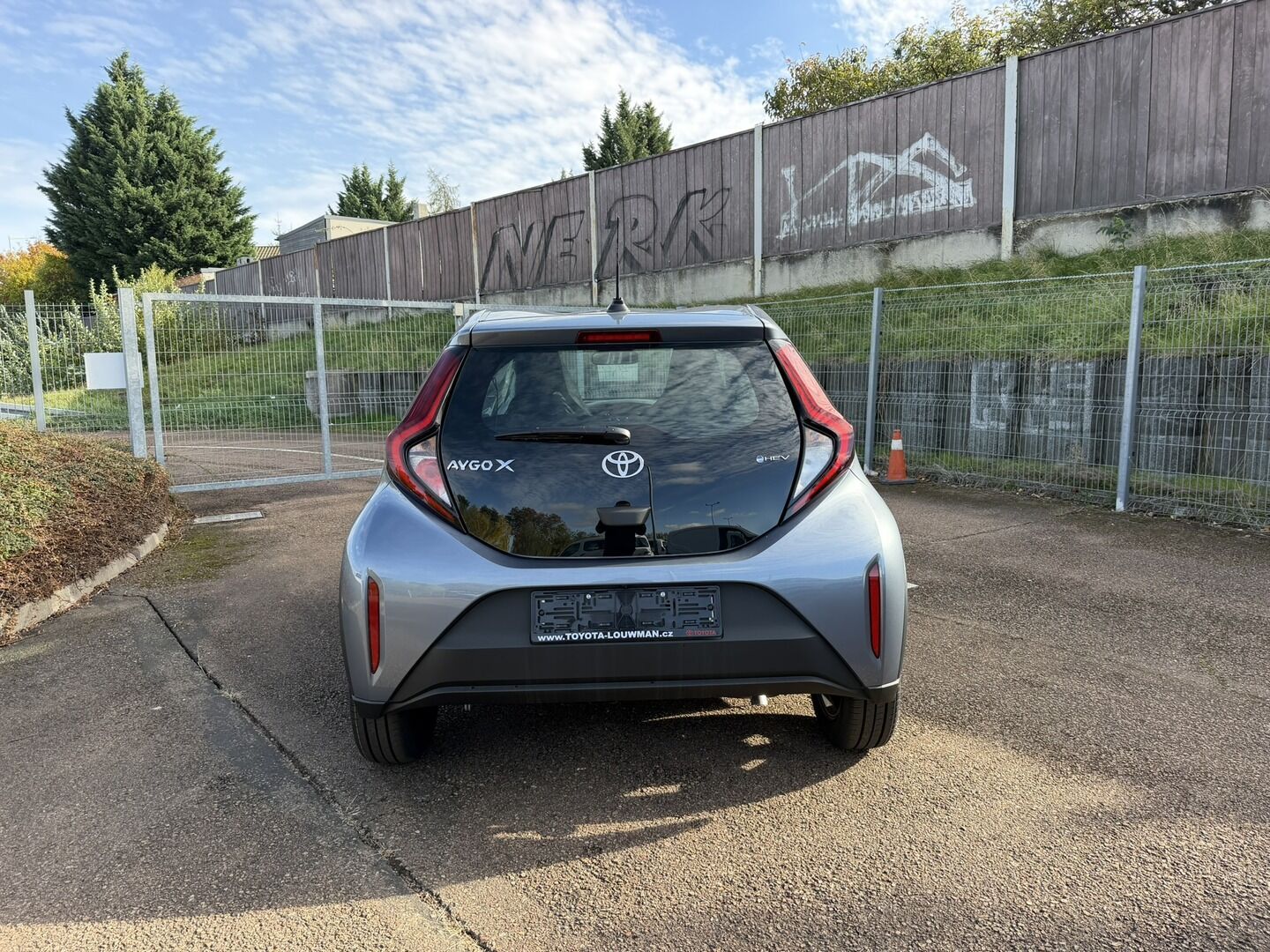 Toyota Aygo, 1.5. Hybrid Active - akční - fotka 3