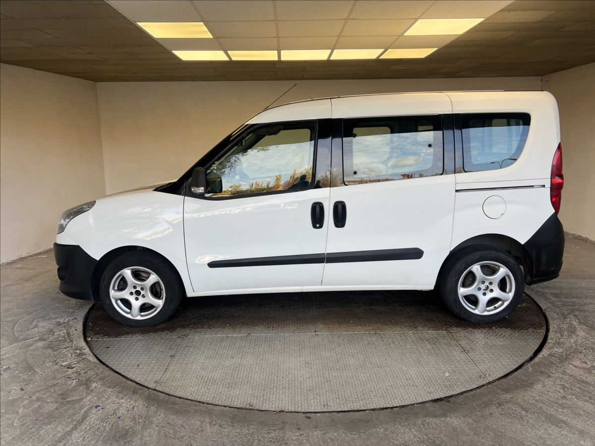 Fiat Dobló, 1,4 16V  Doblo - fotka 4