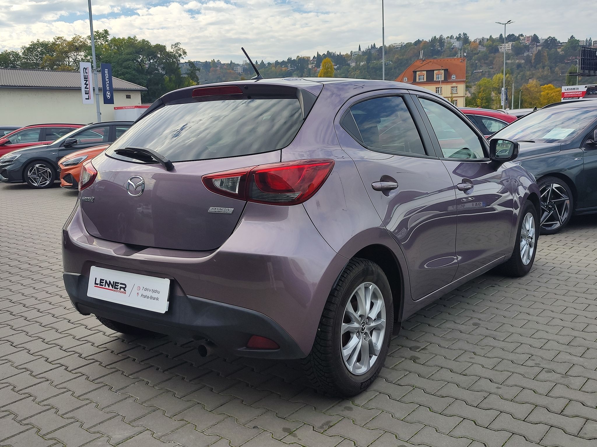 Mazda 2, 1.5 Skyactiv/55kW - fotka 5