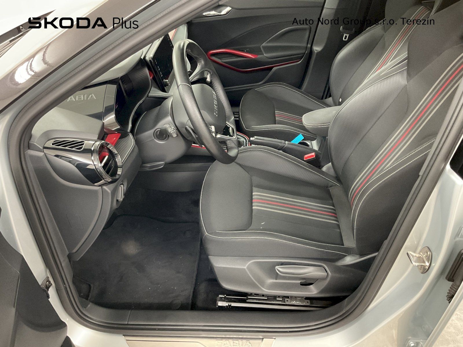 Škoda Fabia, Monte Carlo 1,5TSI DSG 110kW - fotka 5