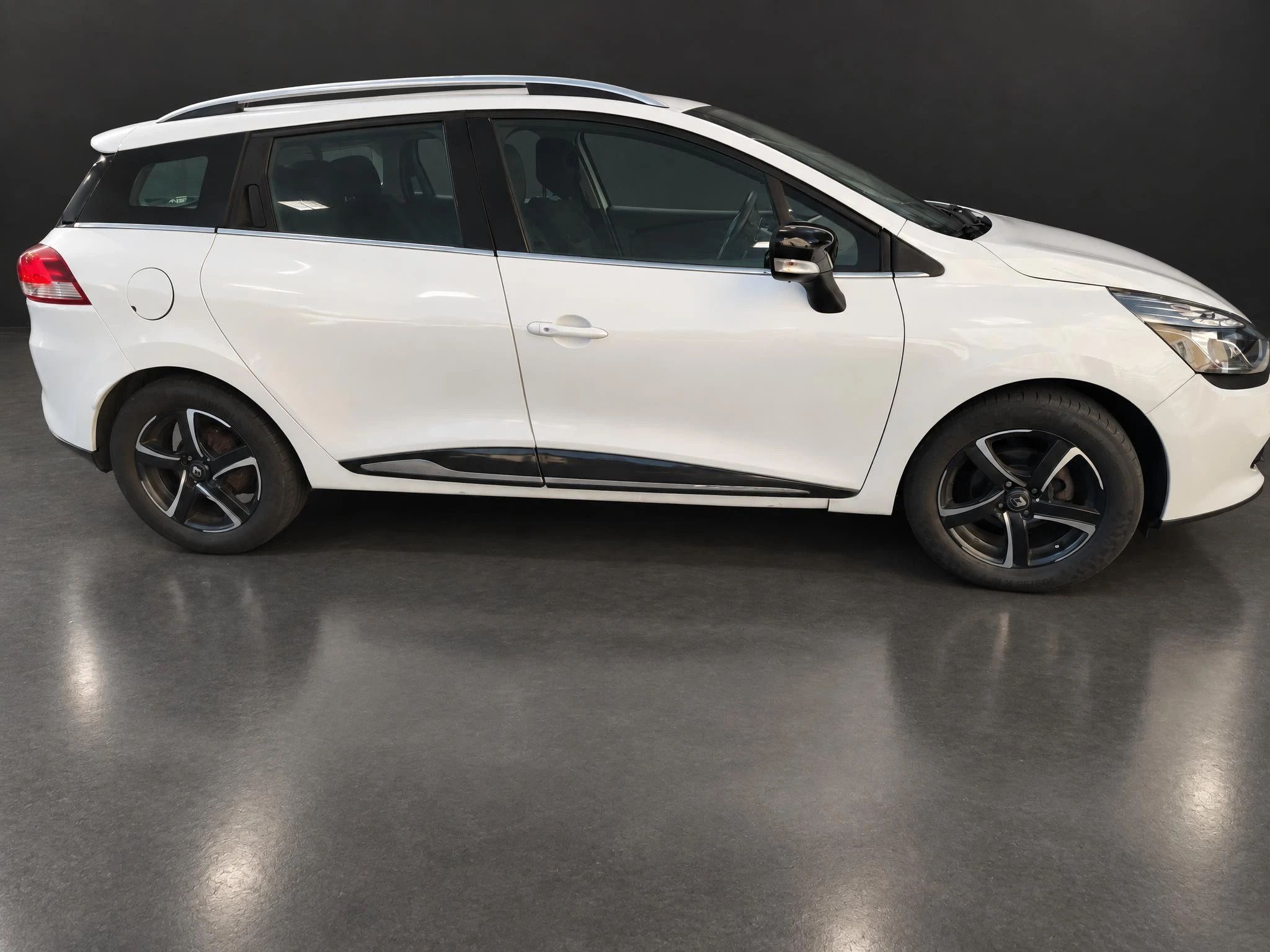 Renault Clio, 1.5 dCI 90/66kW,1.MAJ,NAVI,ALU - fotka 2