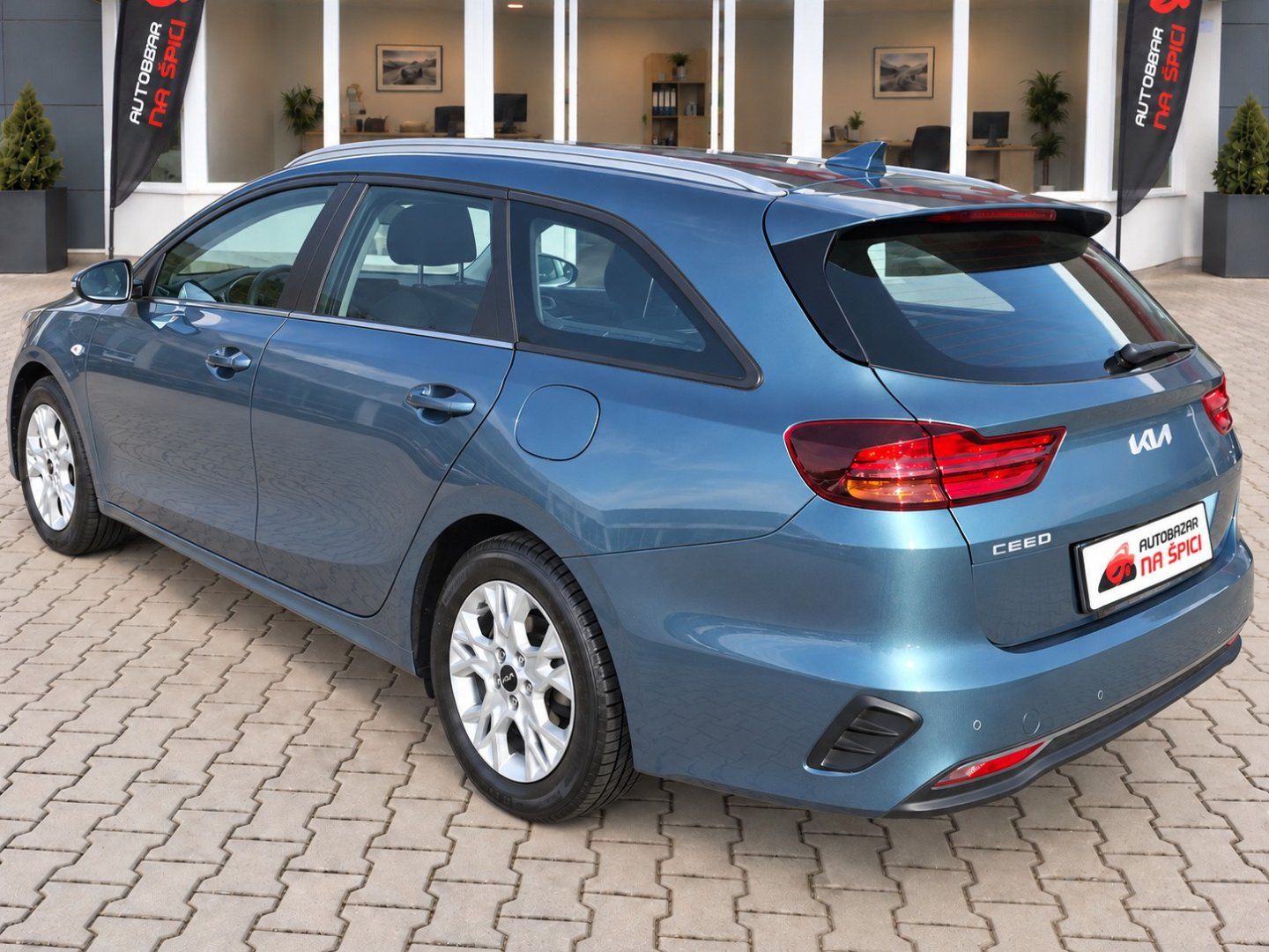 Kia Cee´d, SW 1.5T-GDI 118kW -1.MAJITEL - fotka 6