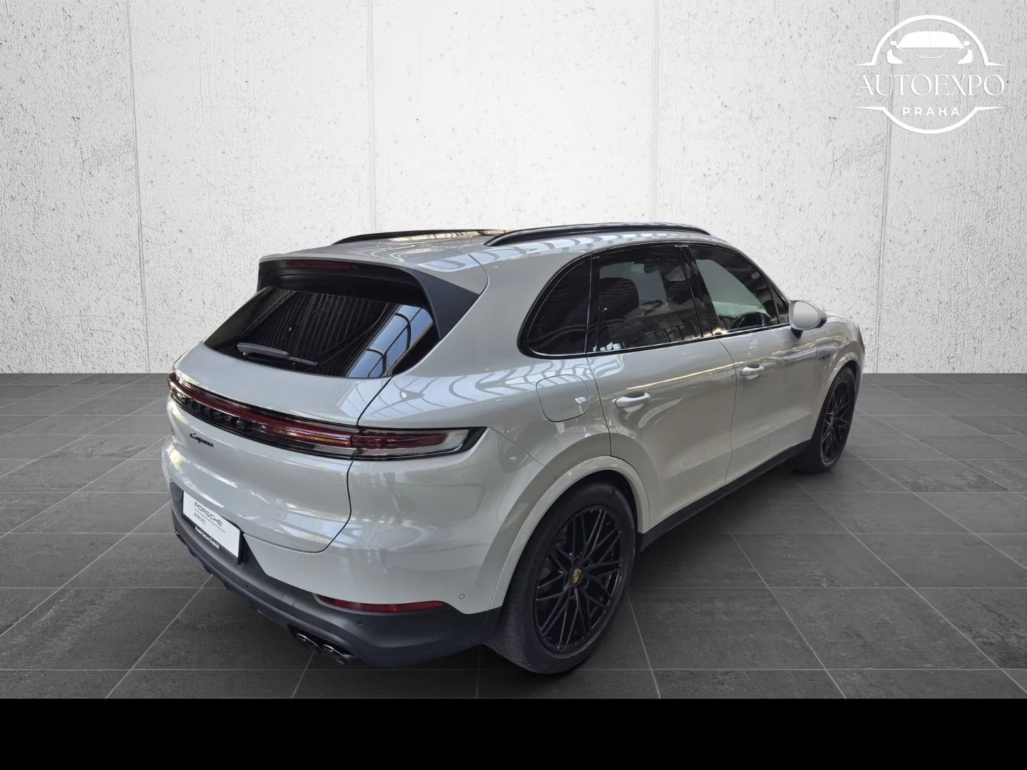 Porsche Cayenne, E-Hybrid Panorama*Tažné* - fotka 4