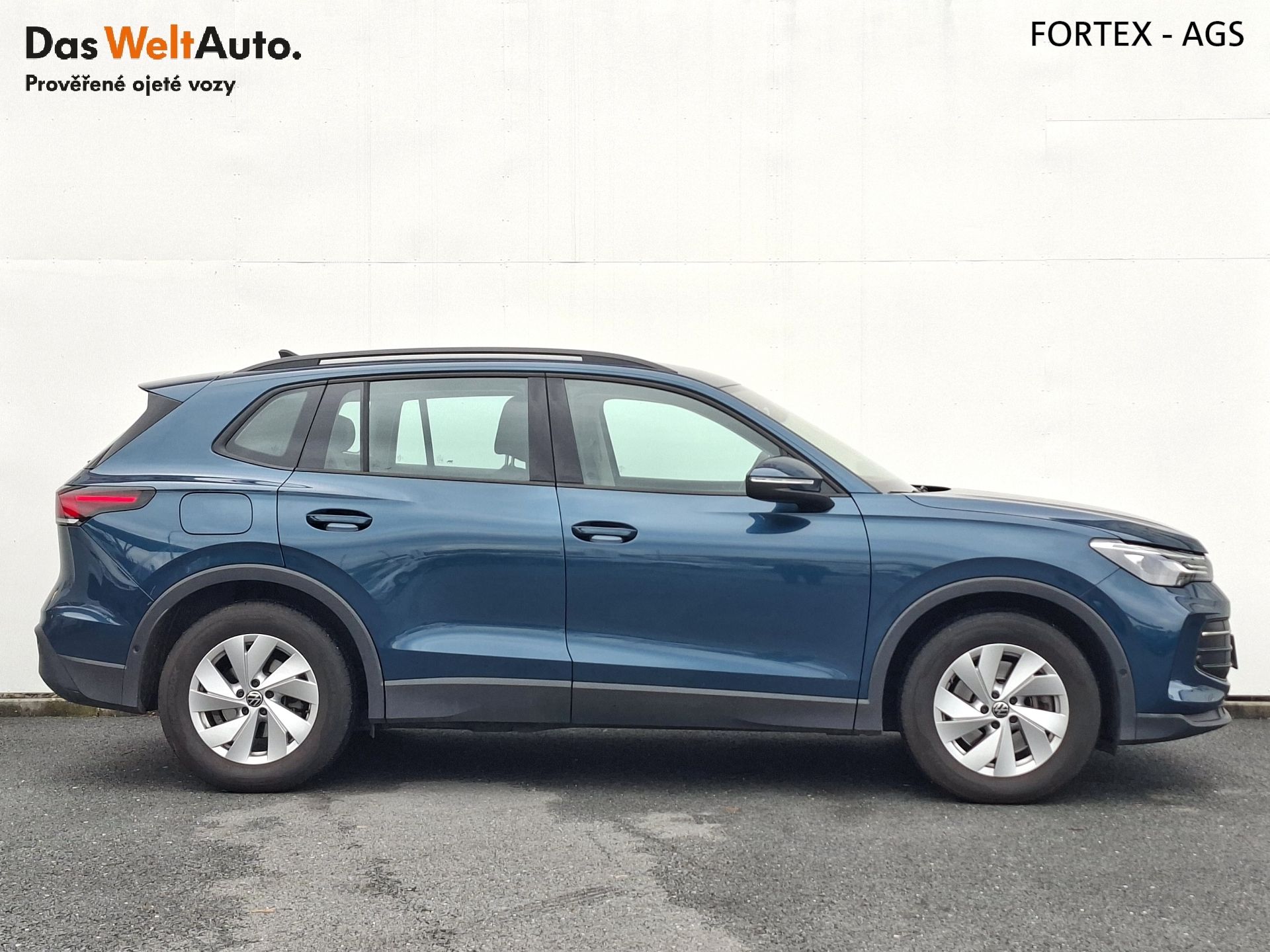 Volkswagen Tiguan, 2.0 TDI,110kW,DSG,Webasto,Tažn - fotka 6