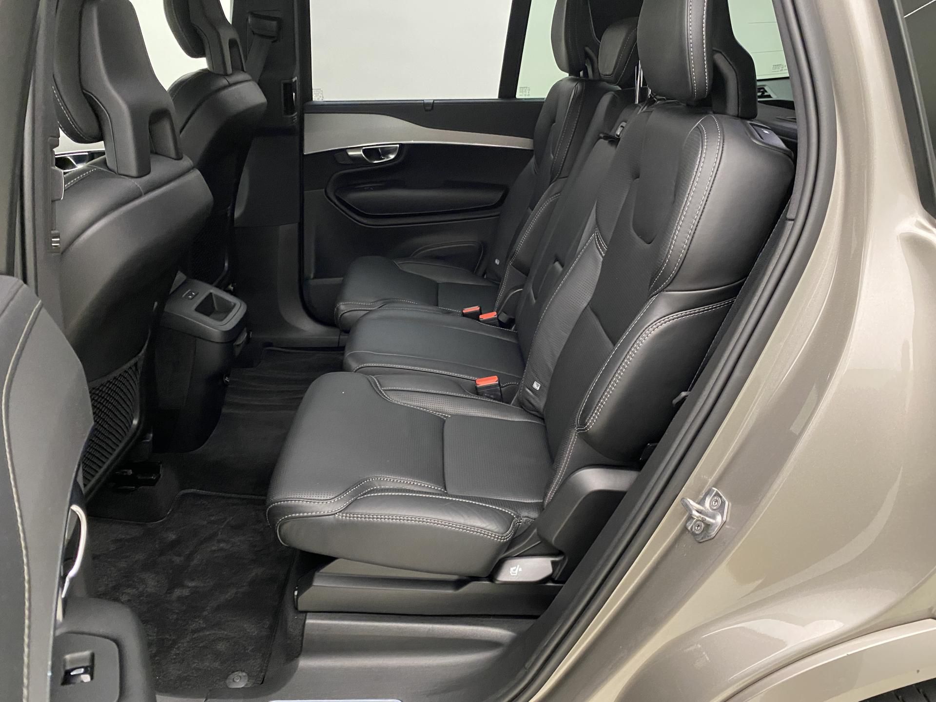 Volvo XC90, B5 AWD INSCRIPTION AUT CZ 7m - fotka 5